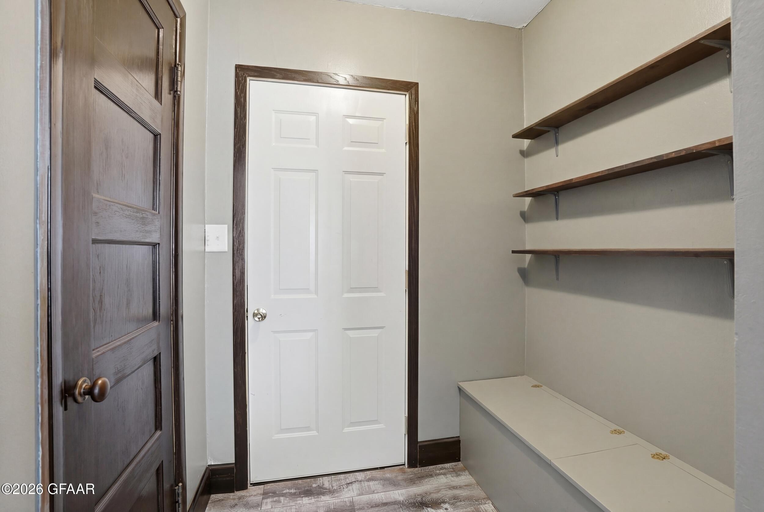 property viewer photo 5