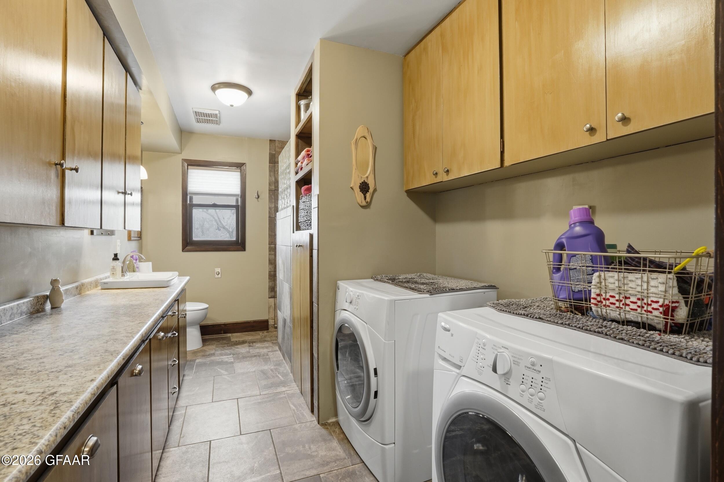 property viewer photo 8