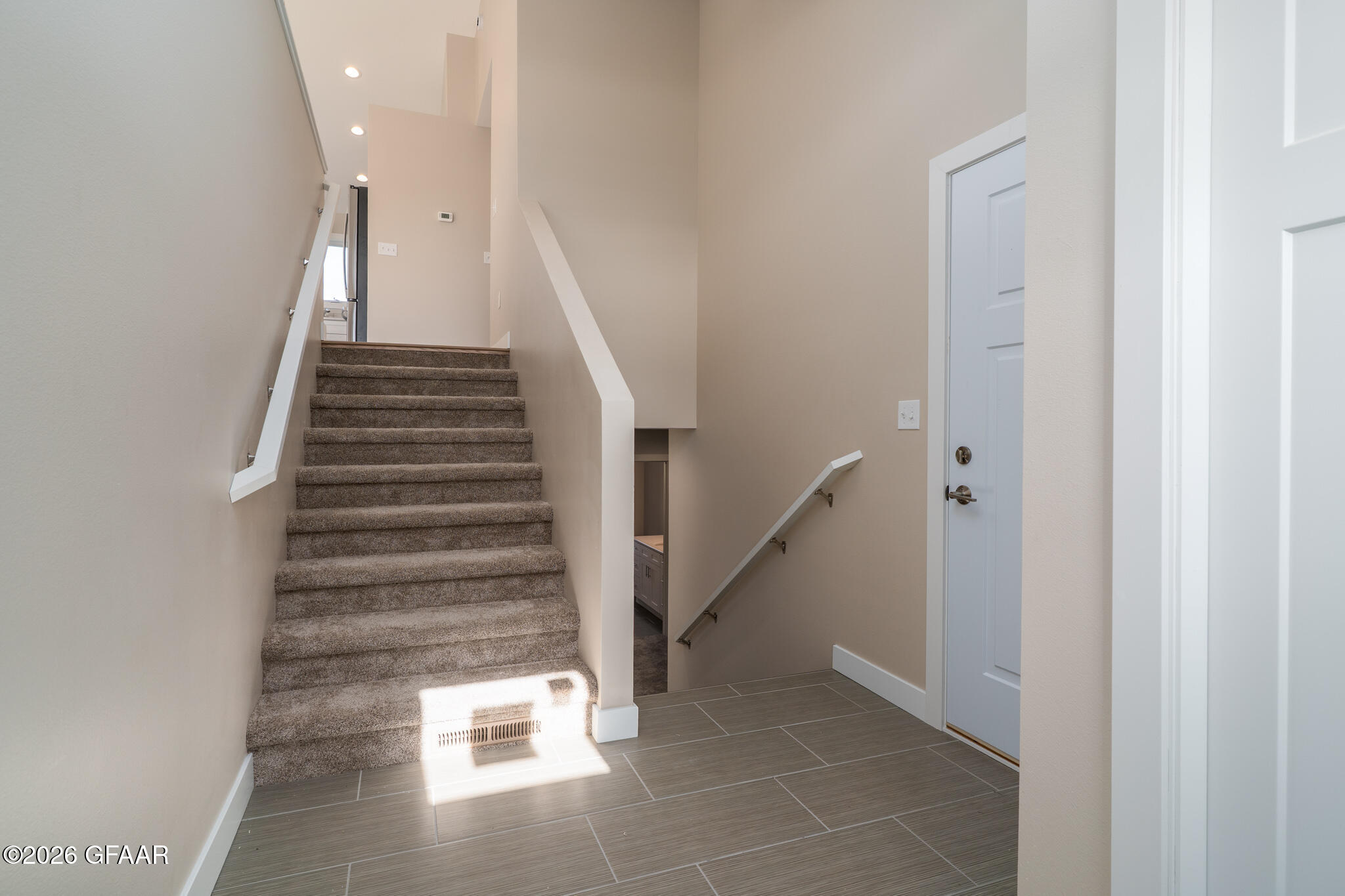property viewer photo 1