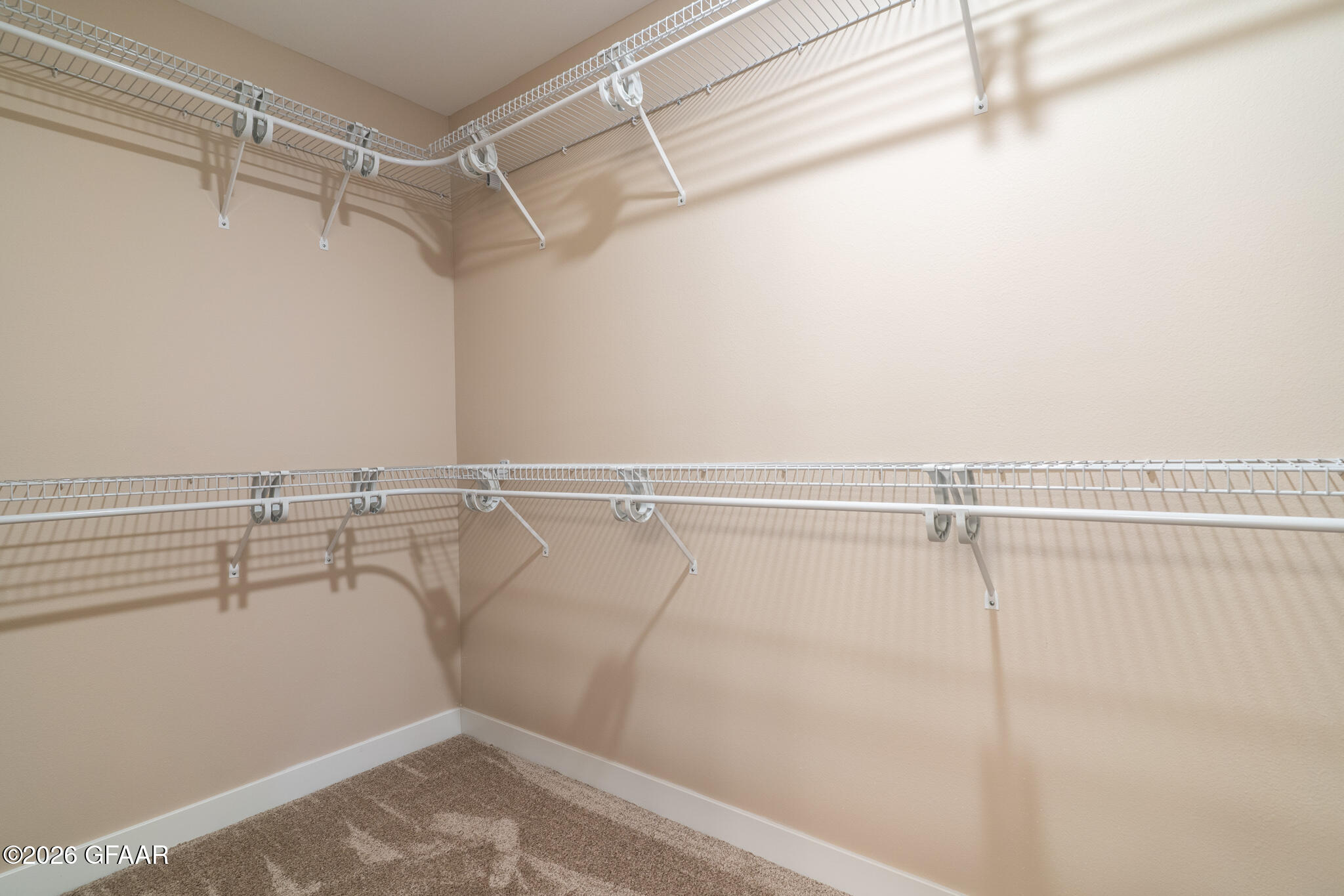 property viewer photo 19