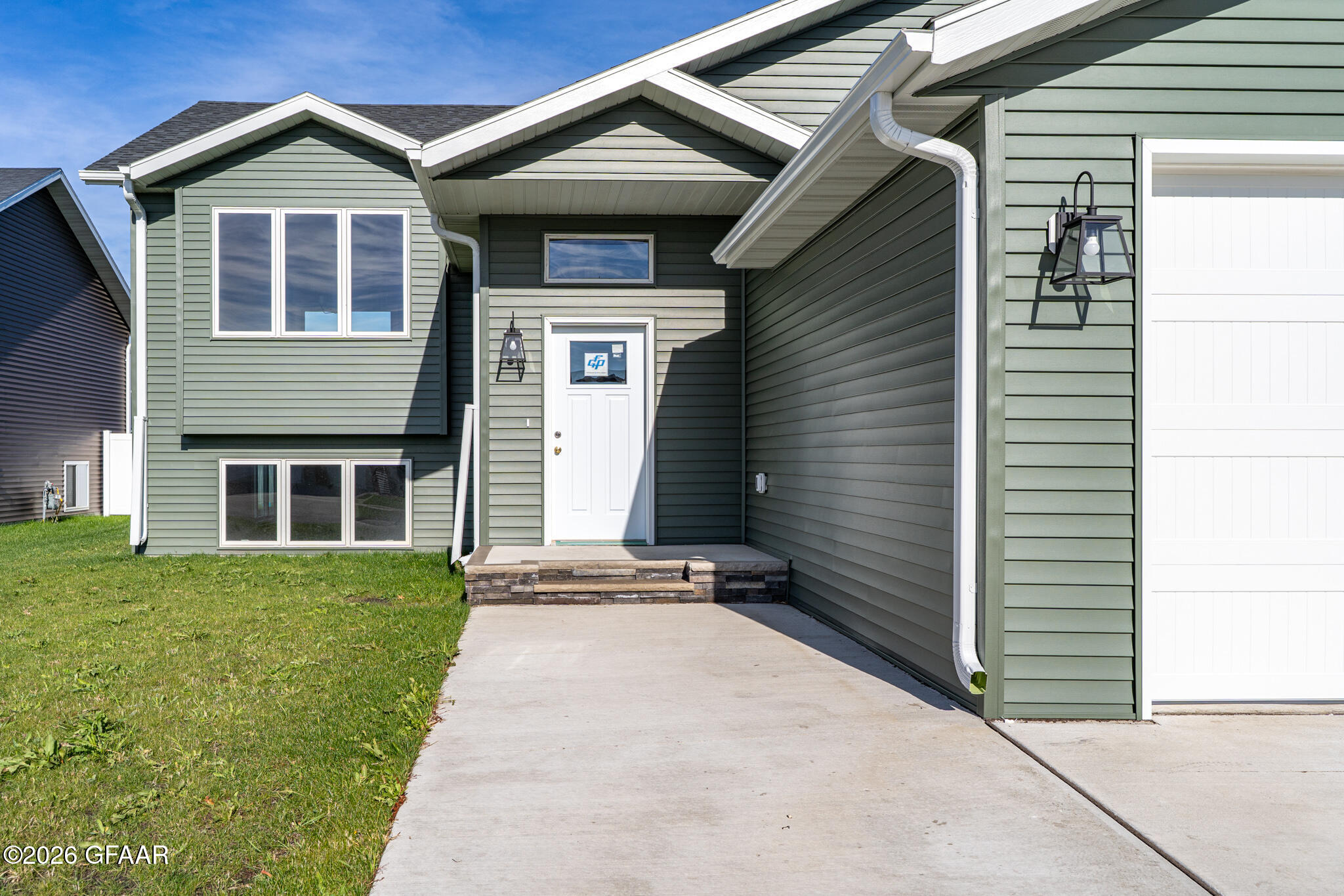 property viewer photo 29
