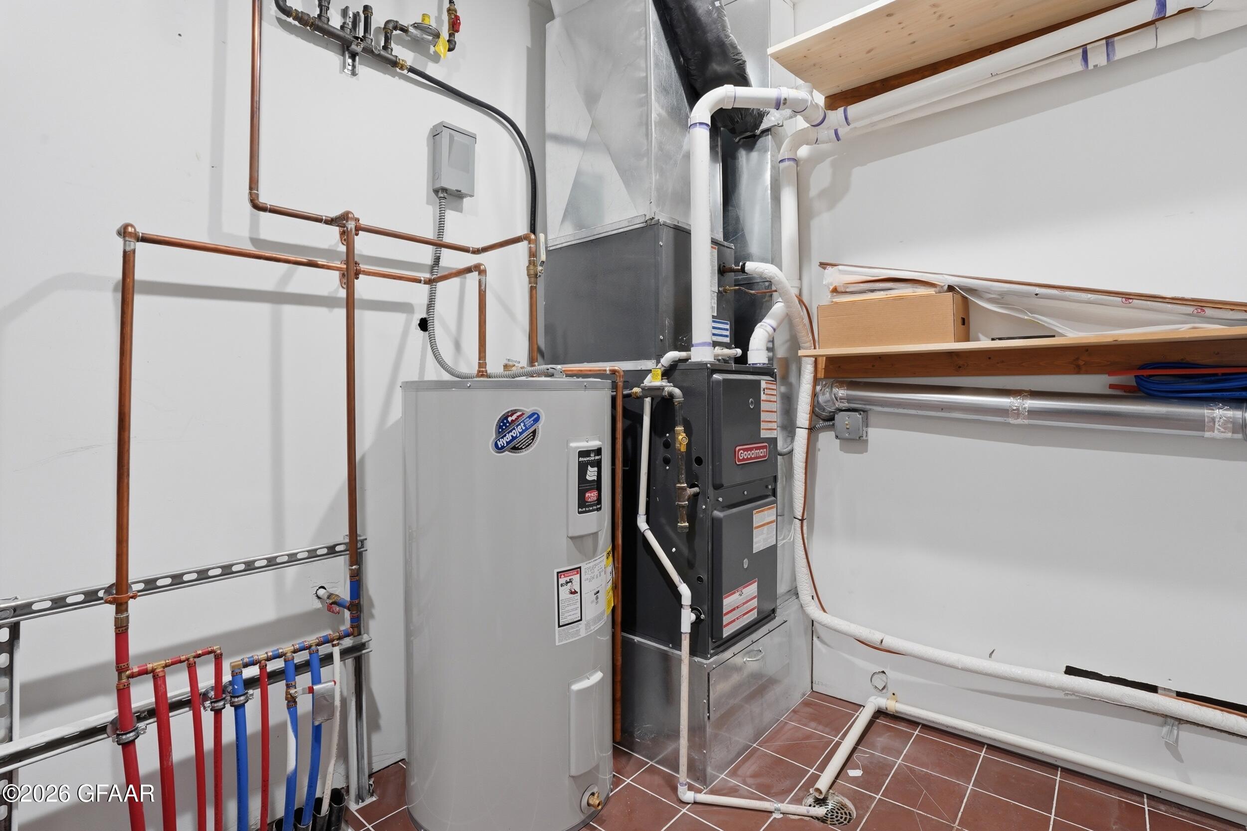 main property photo 24