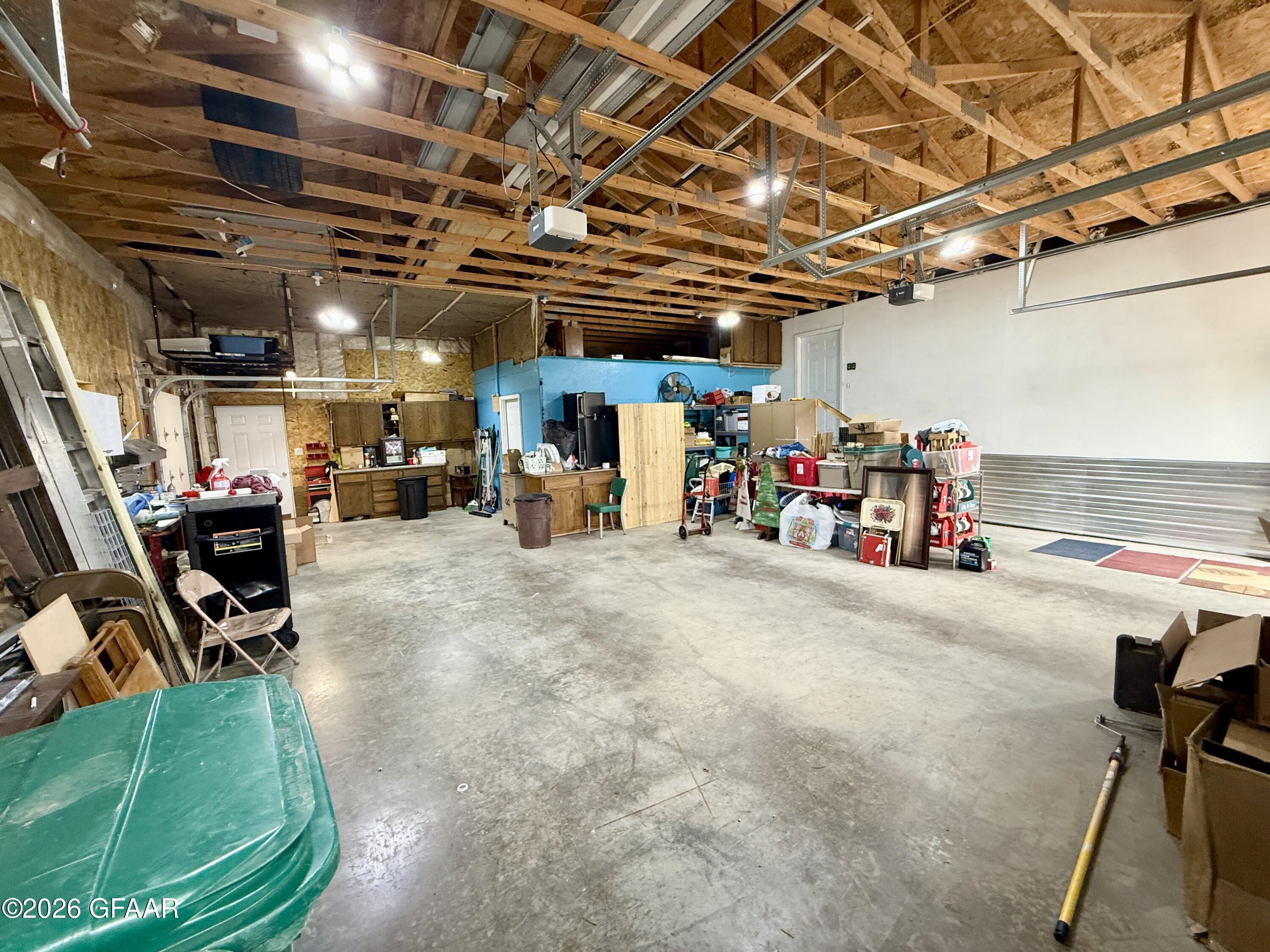 property viewer photo 10