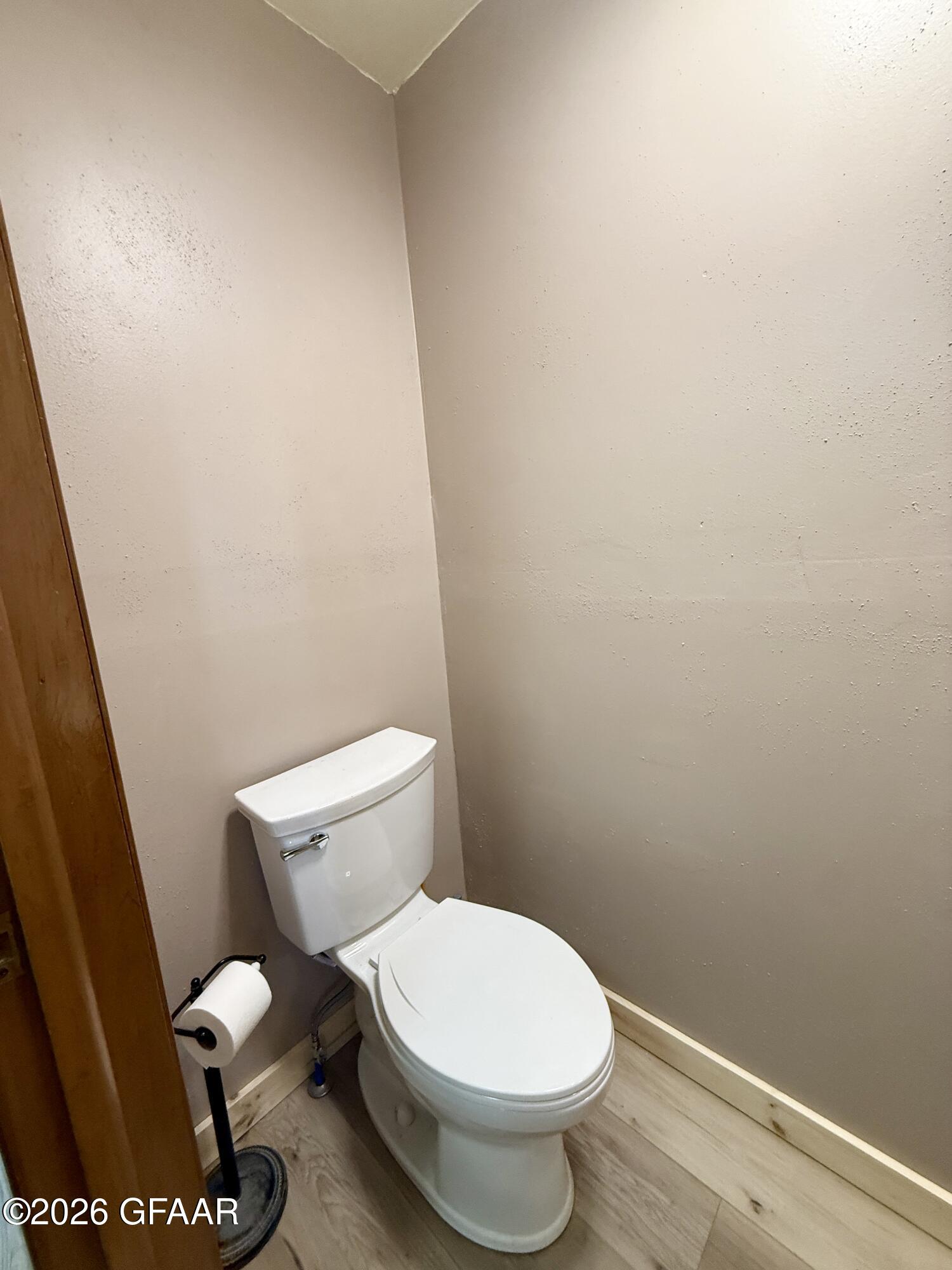 property viewer photo 18