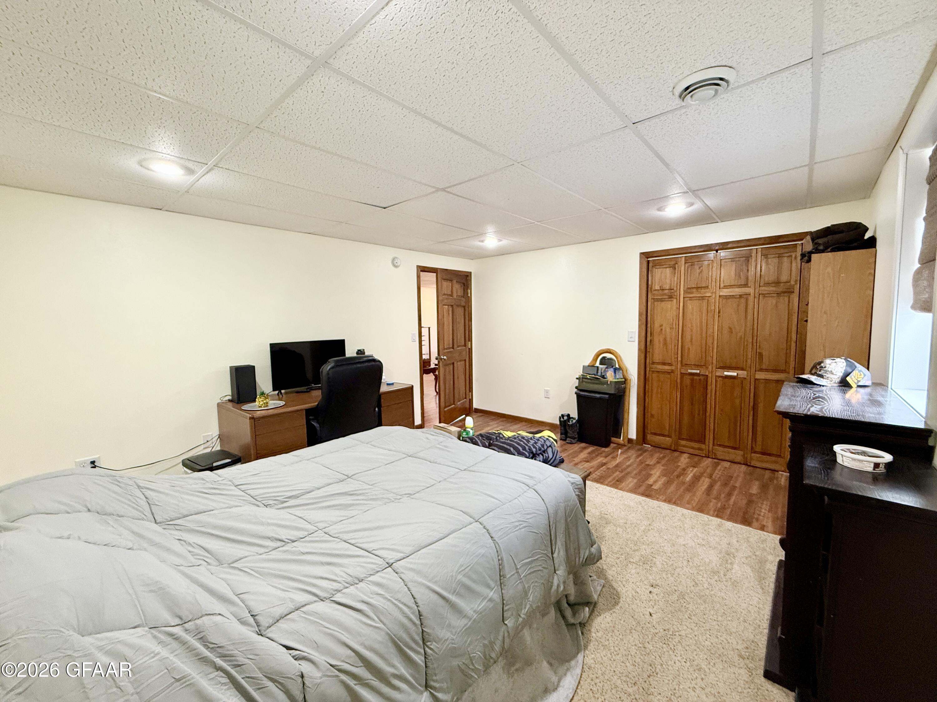 property viewer photo 35