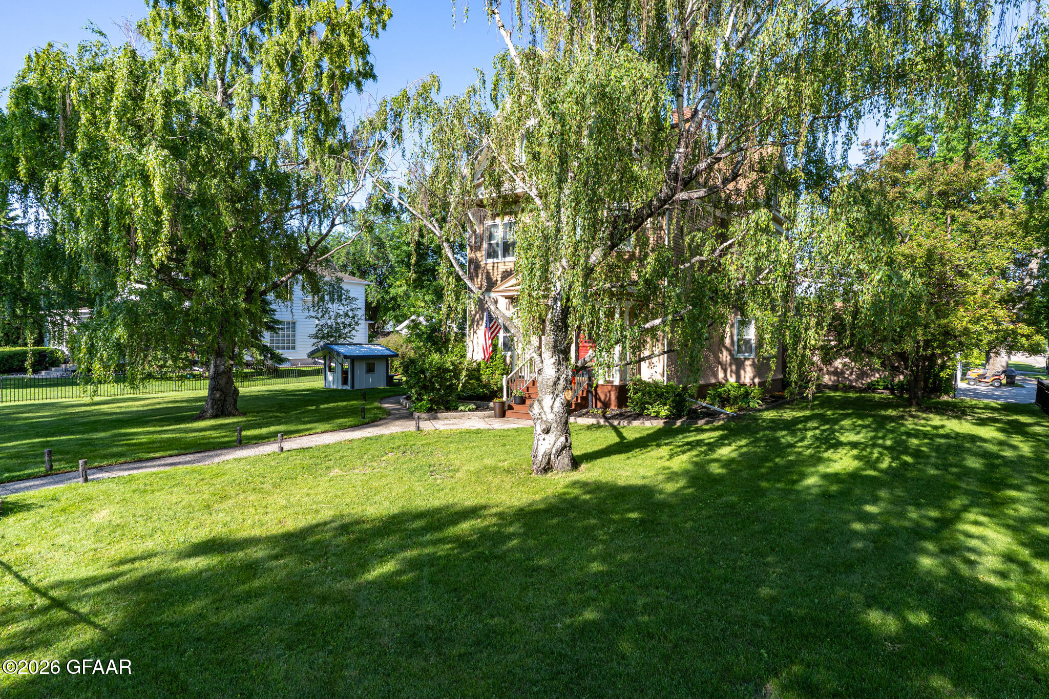 main property photo 46