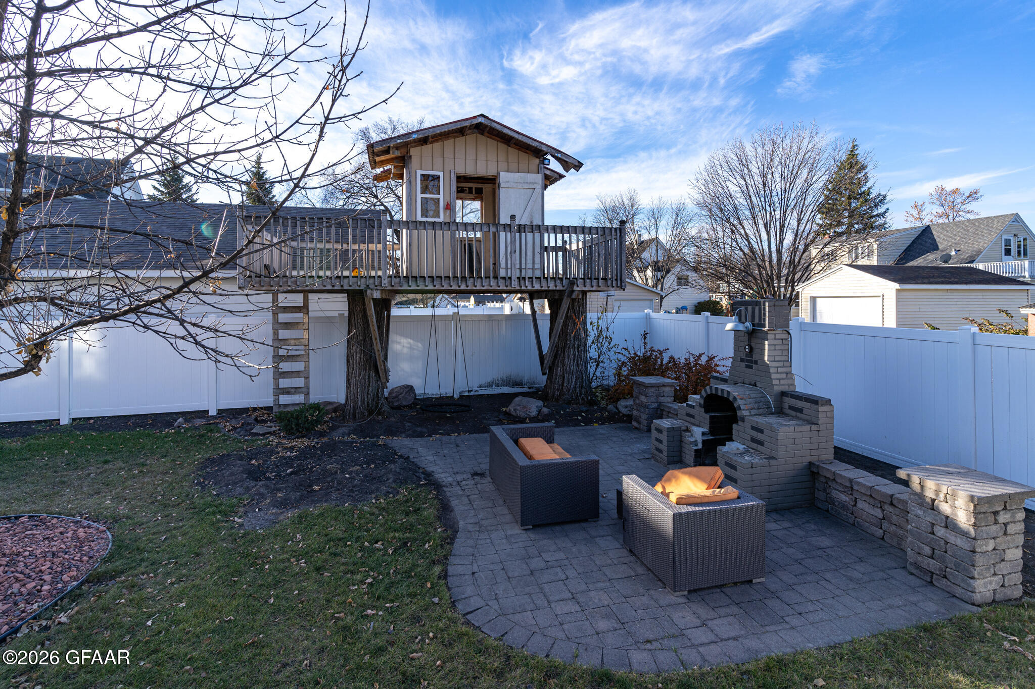 main property photo 51