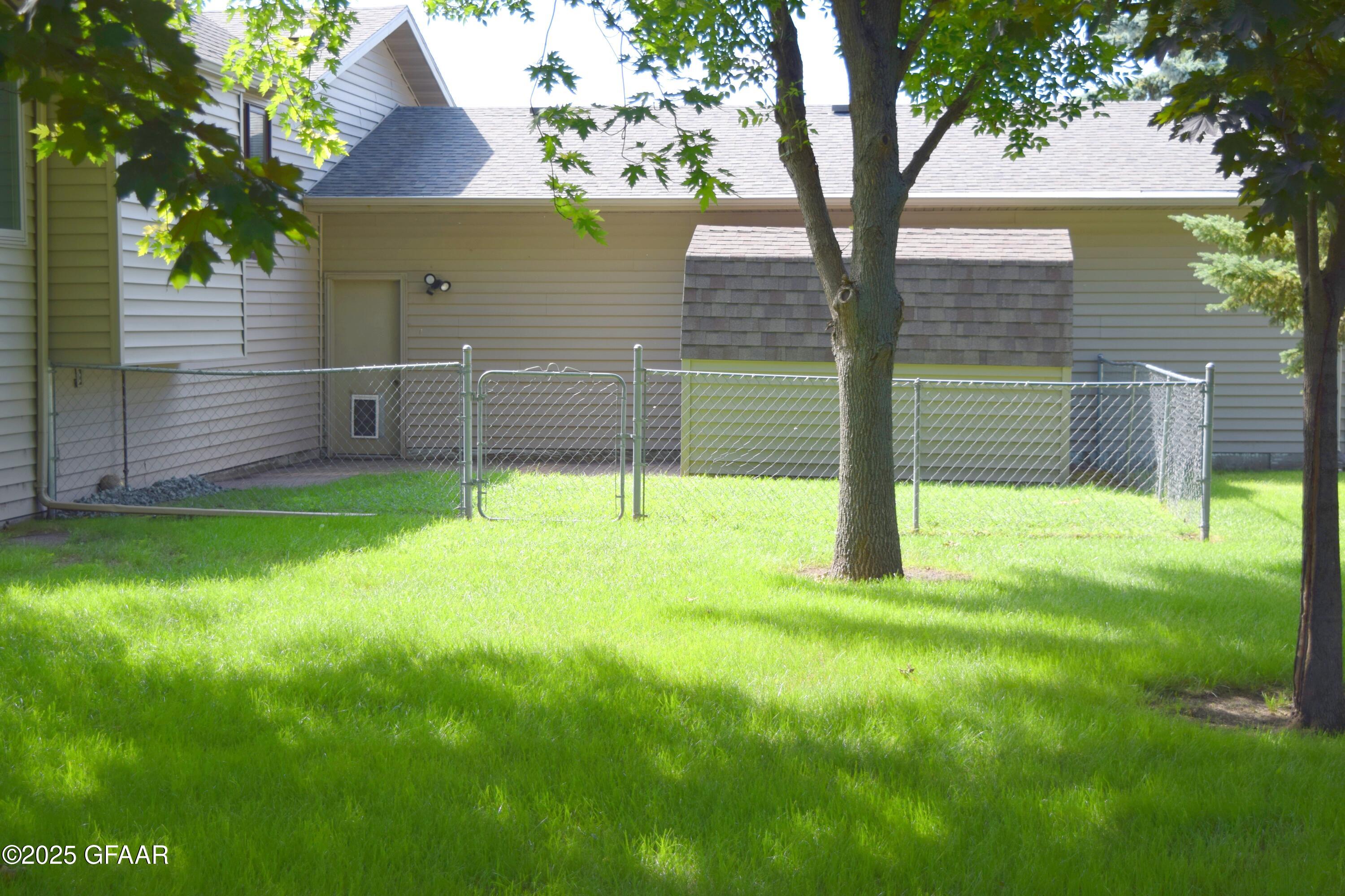 main property photo 60