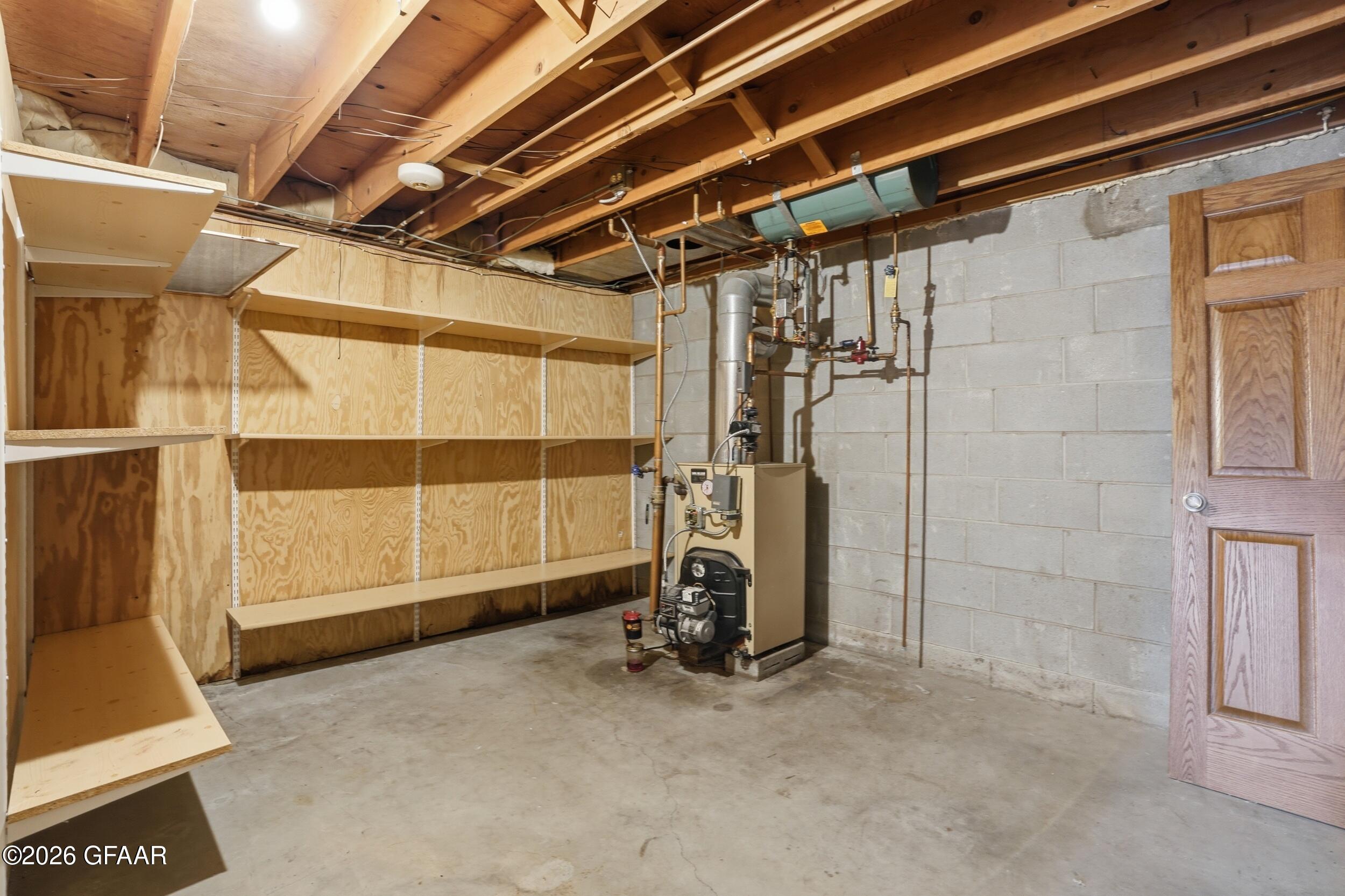 main property photo 26