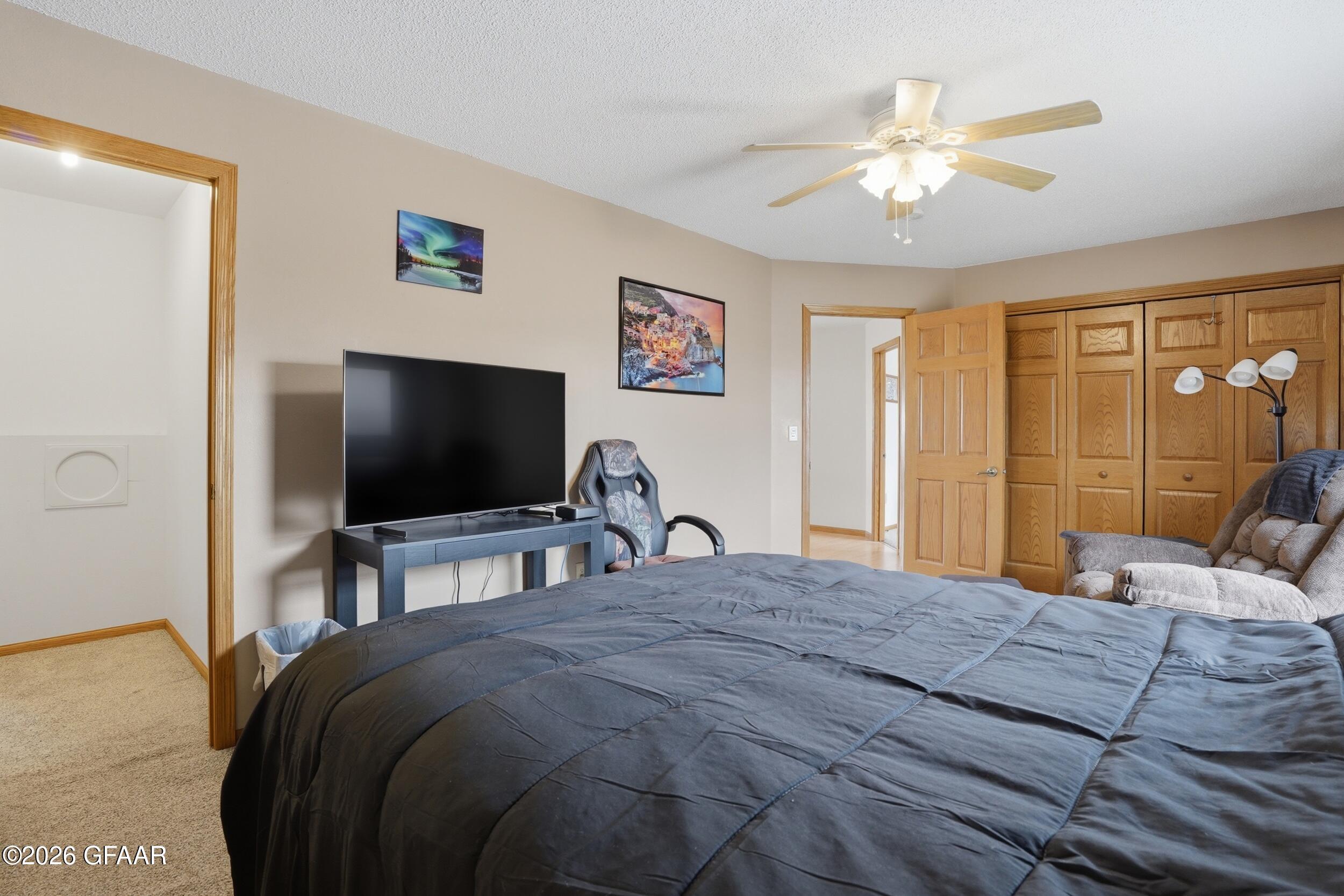 property viewer photo 41