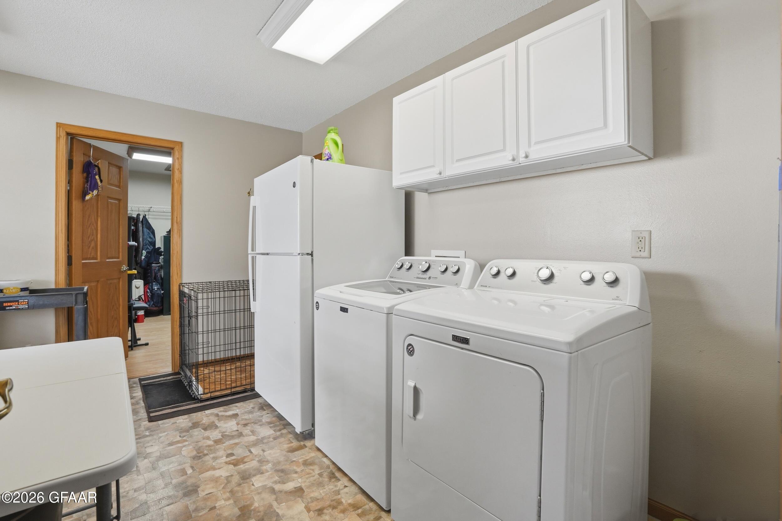 property viewer photo 5