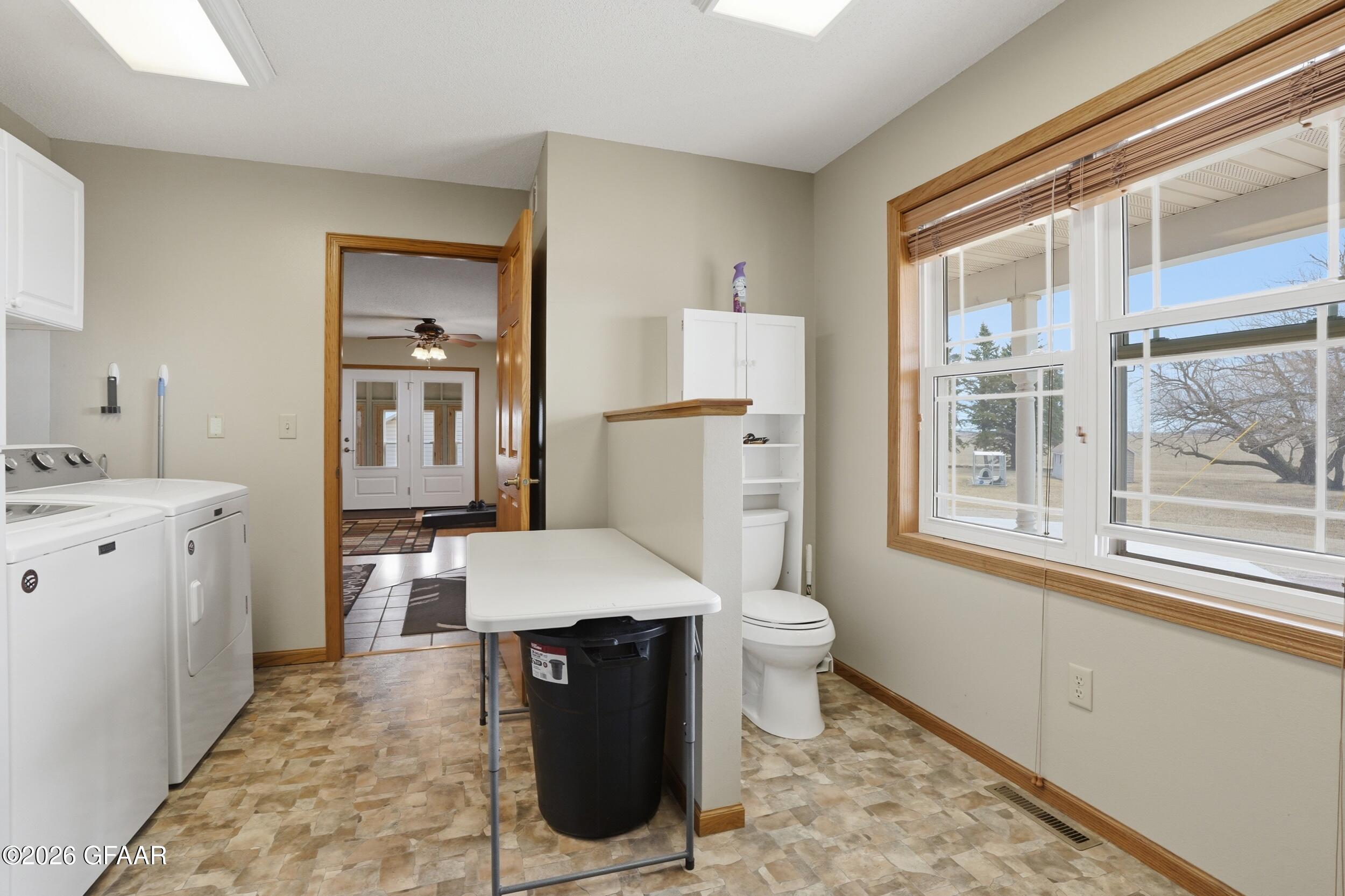 property viewer photo 6