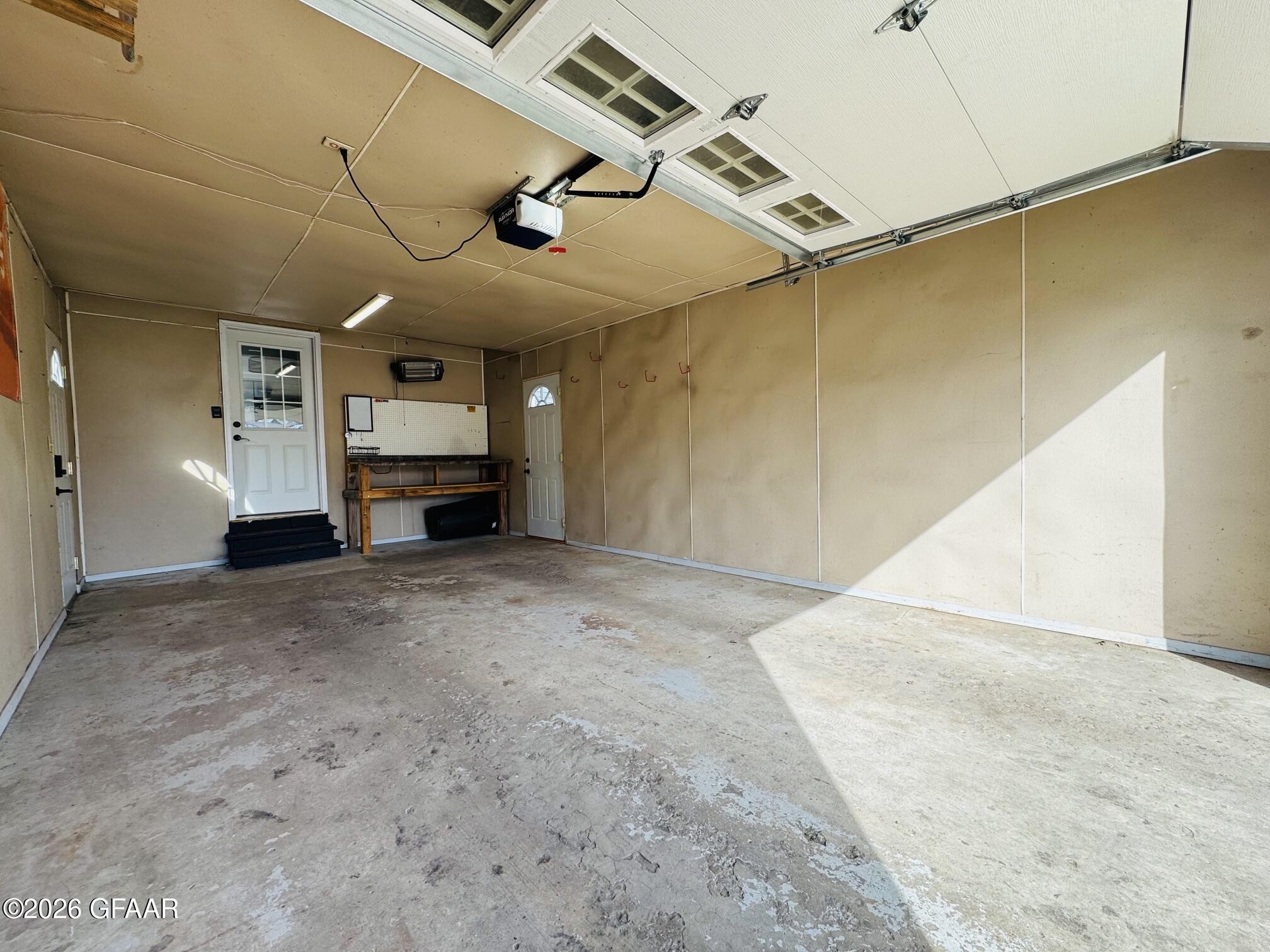 property viewer photo 21