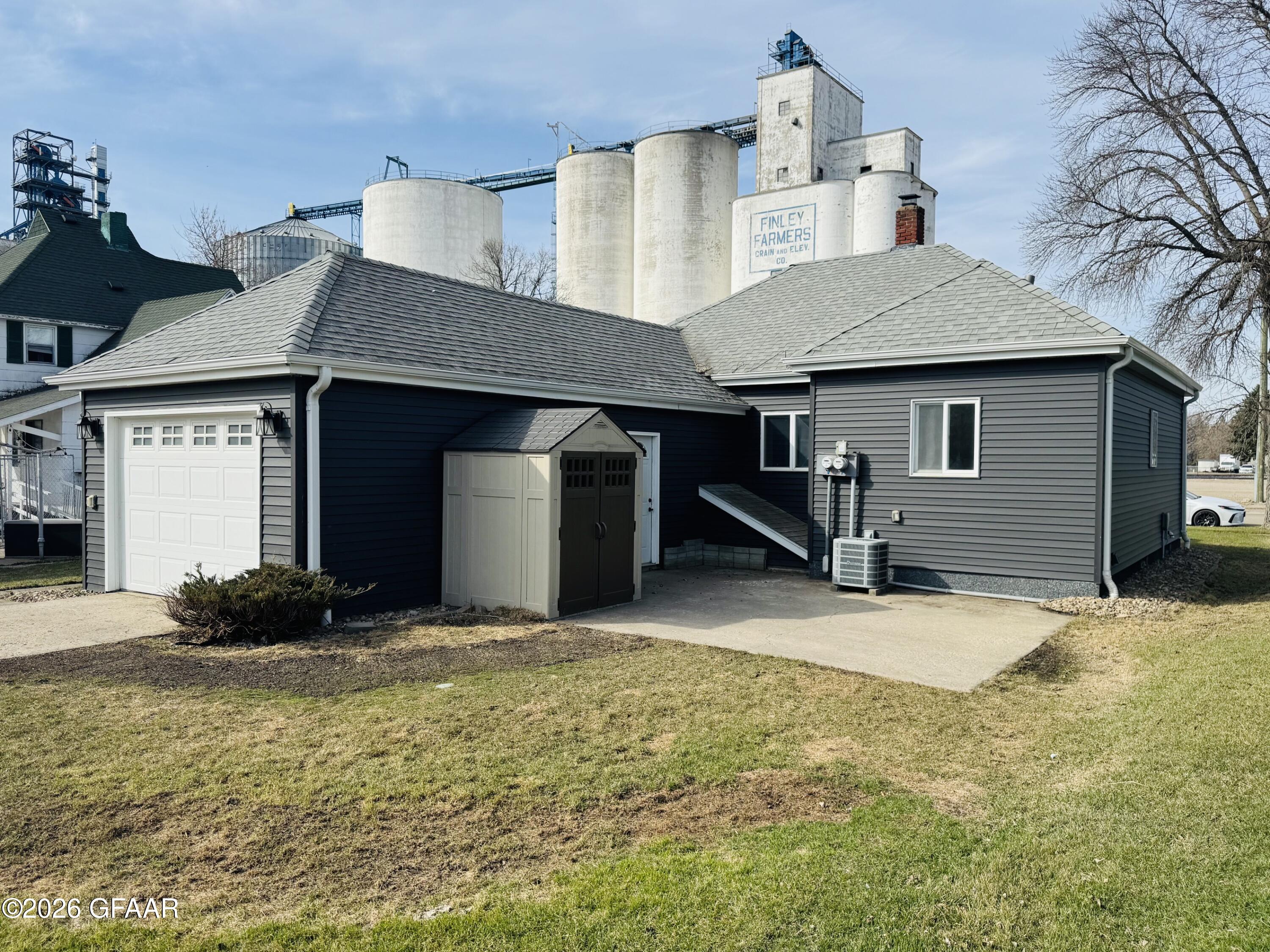 property viewer photo 24