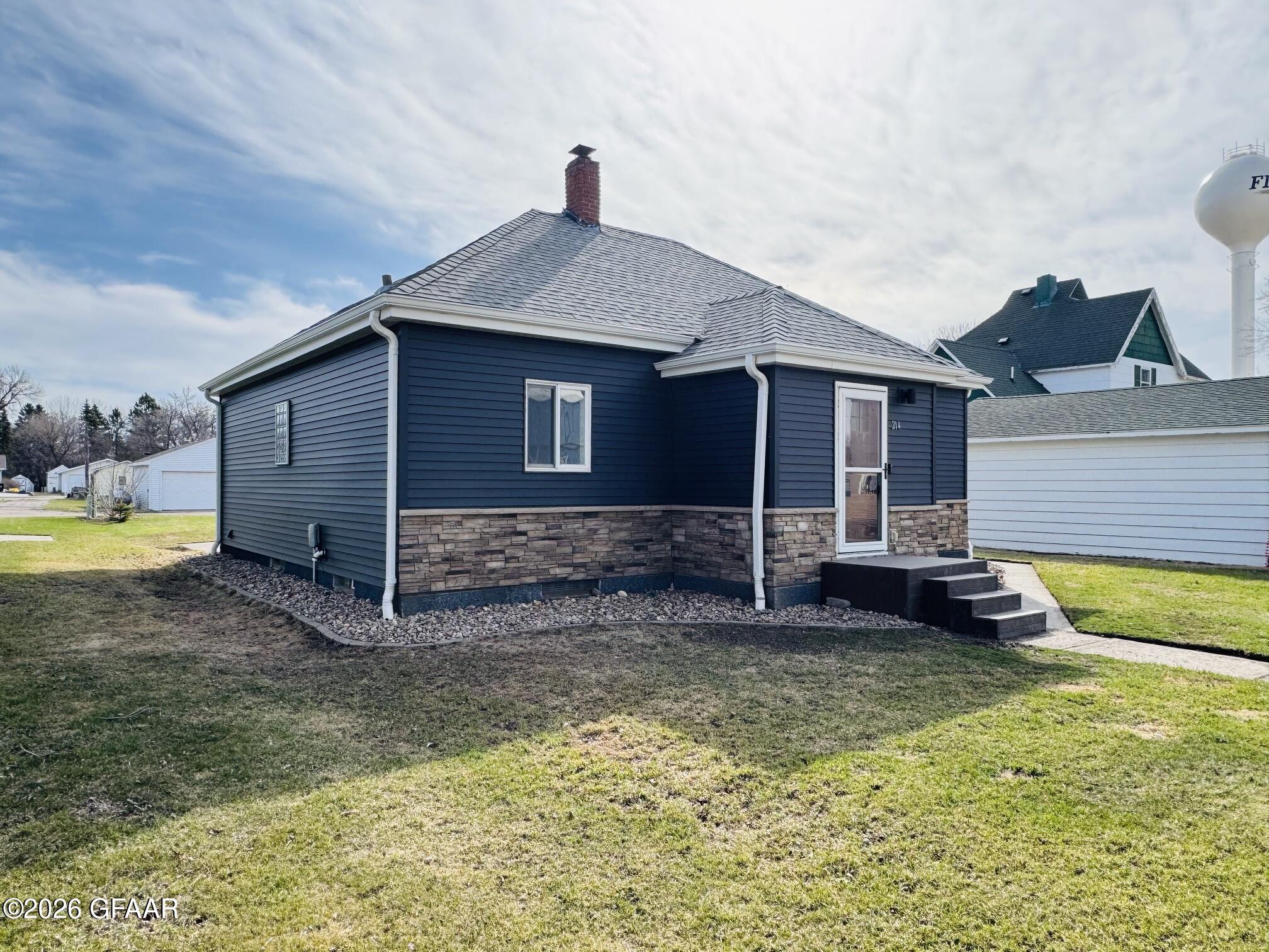 property viewer photo 26