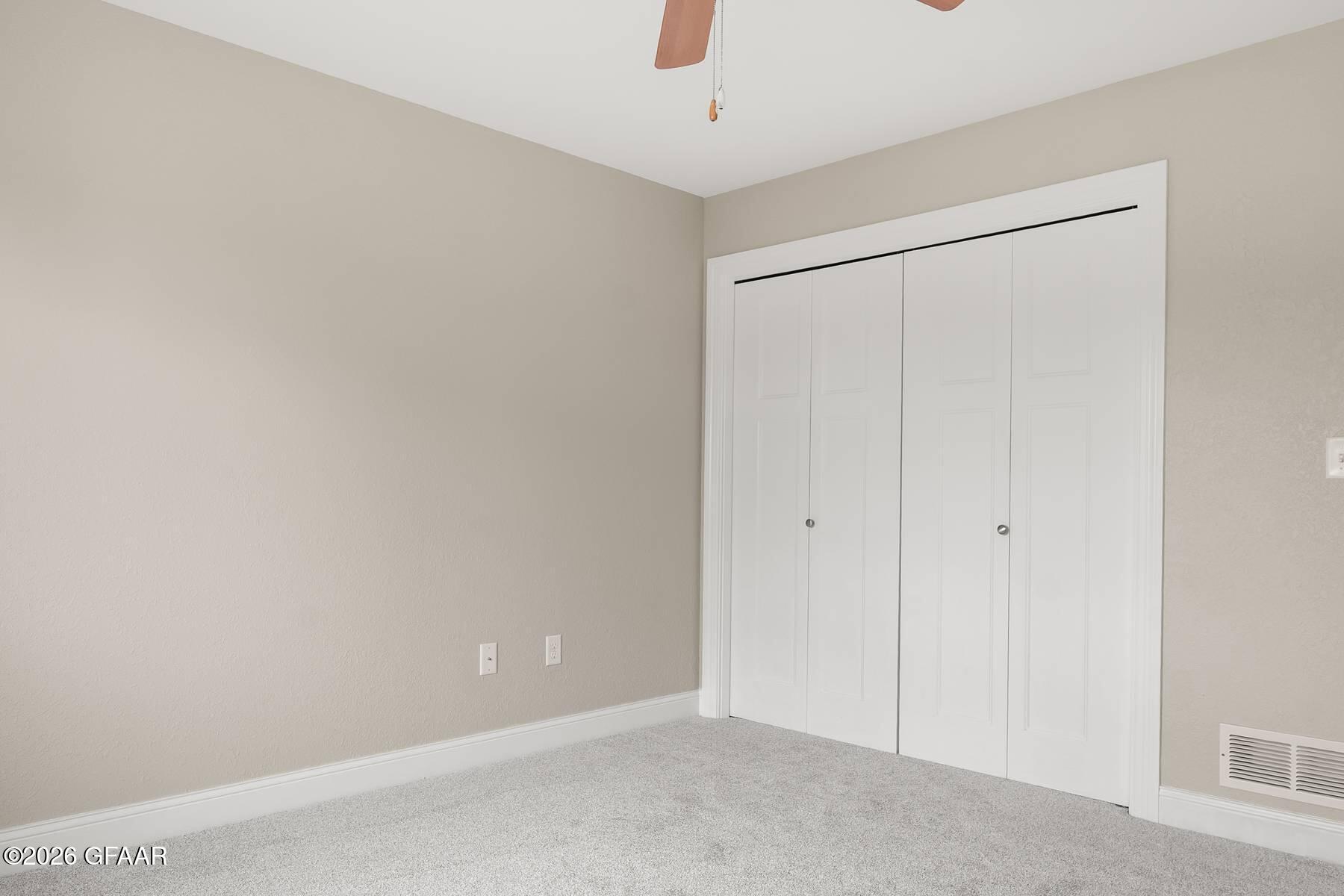 property viewer photo 21