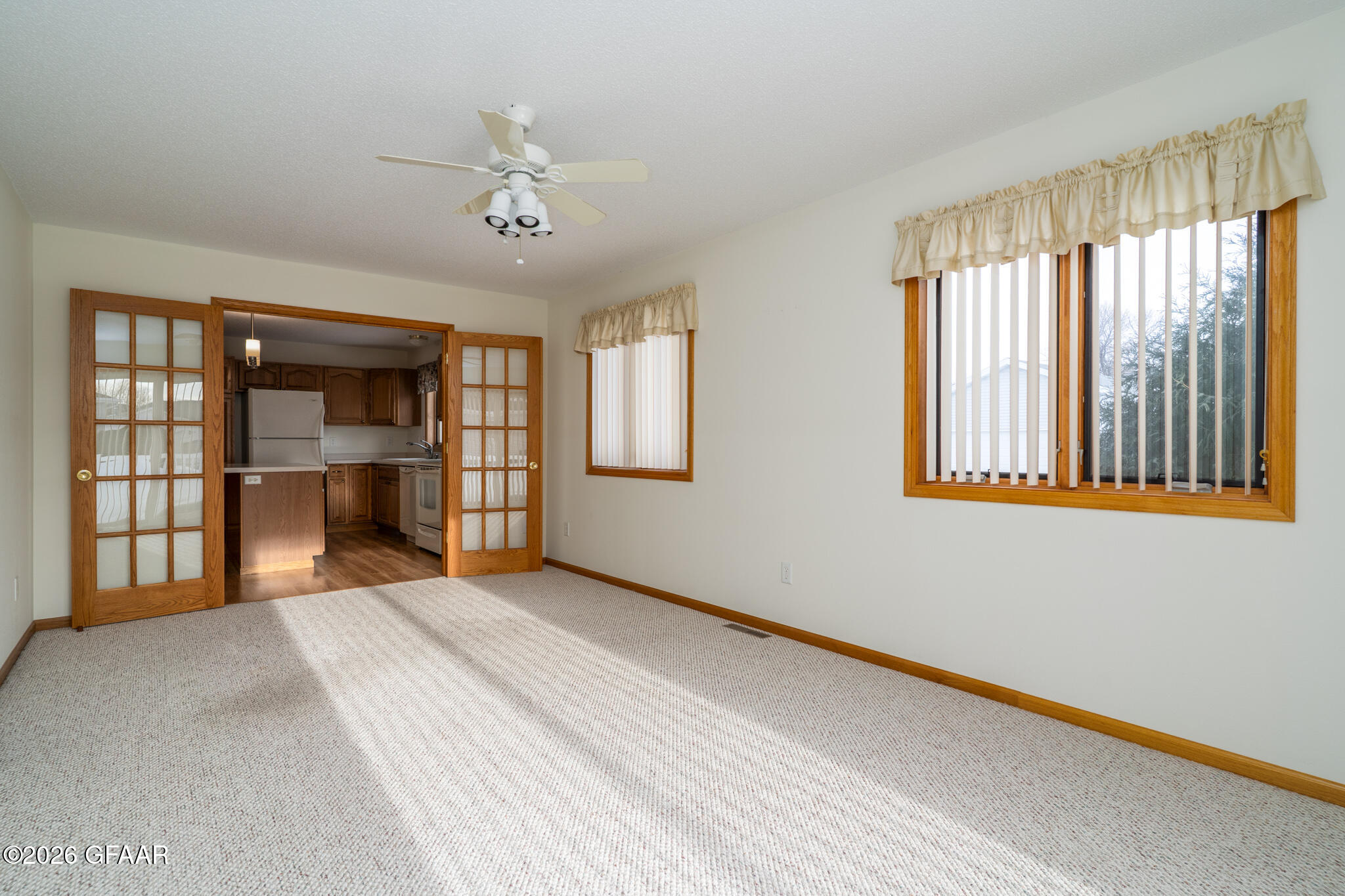 property viewer photo 15