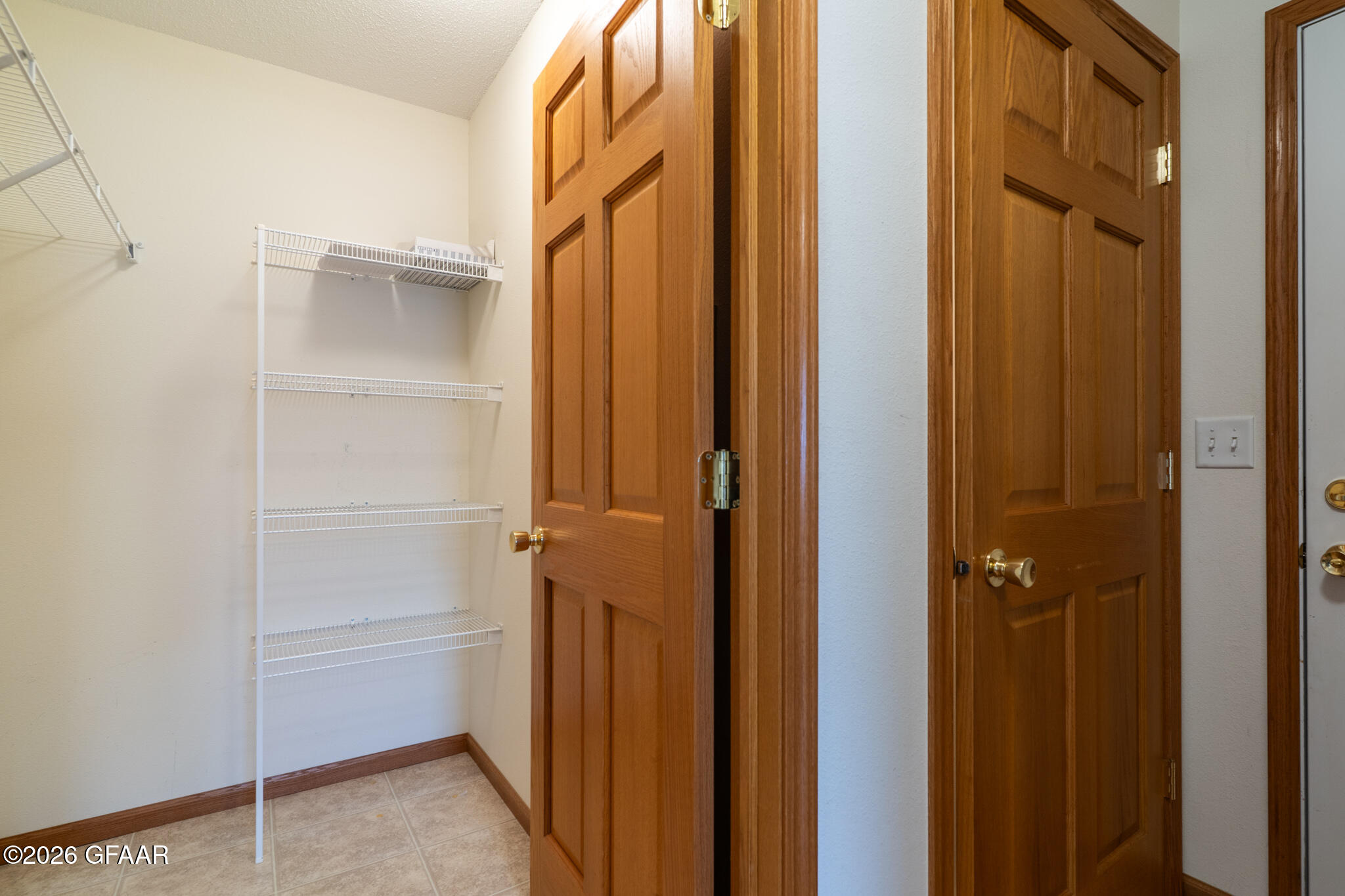 property viewer photo 17