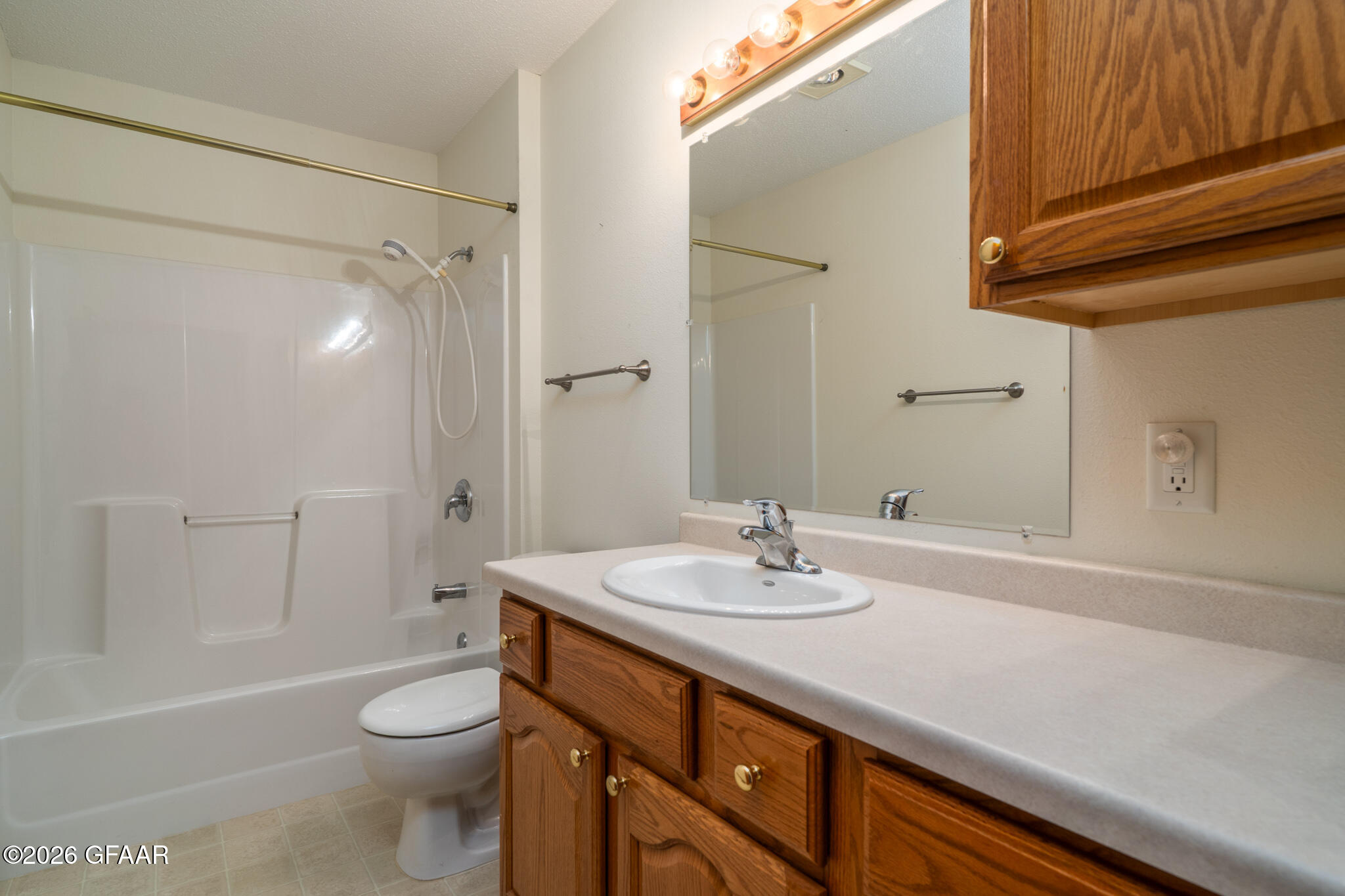 property viewer photo 26
