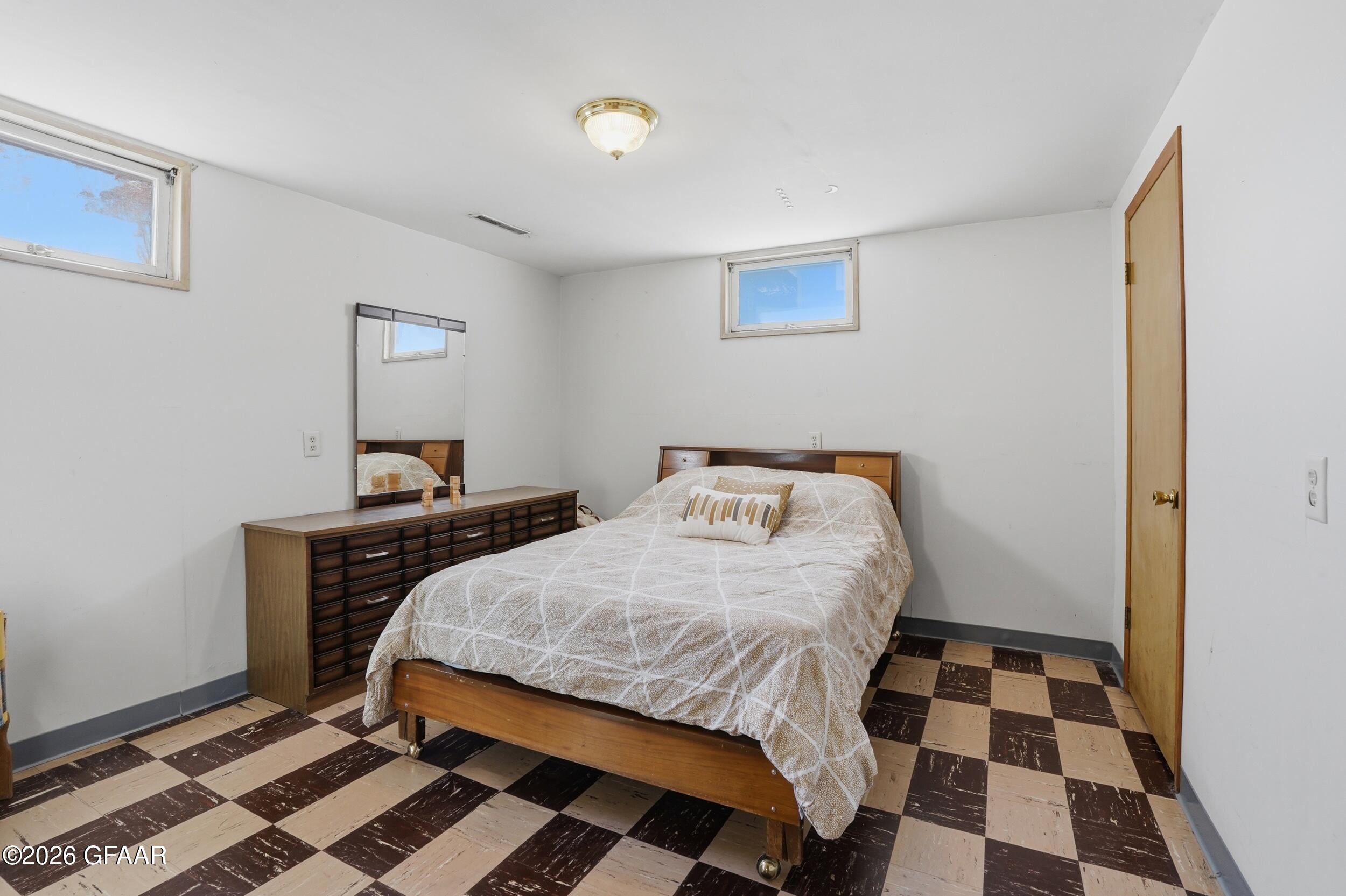 property viewer photo 17