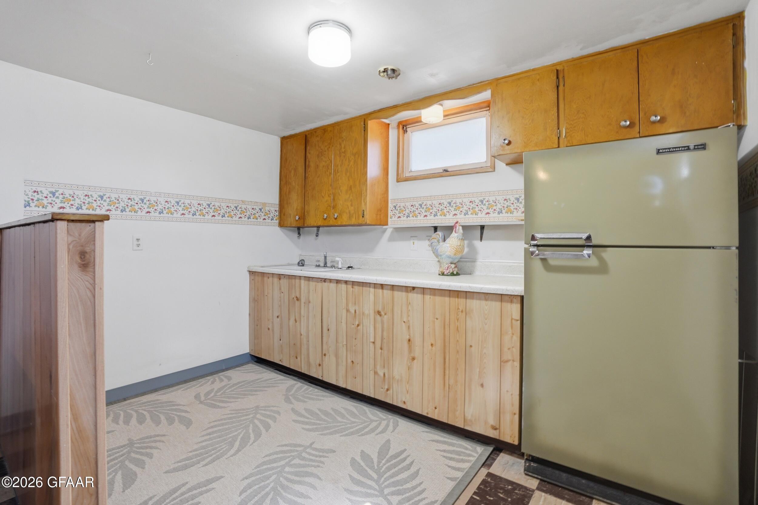 property viewer photo 20