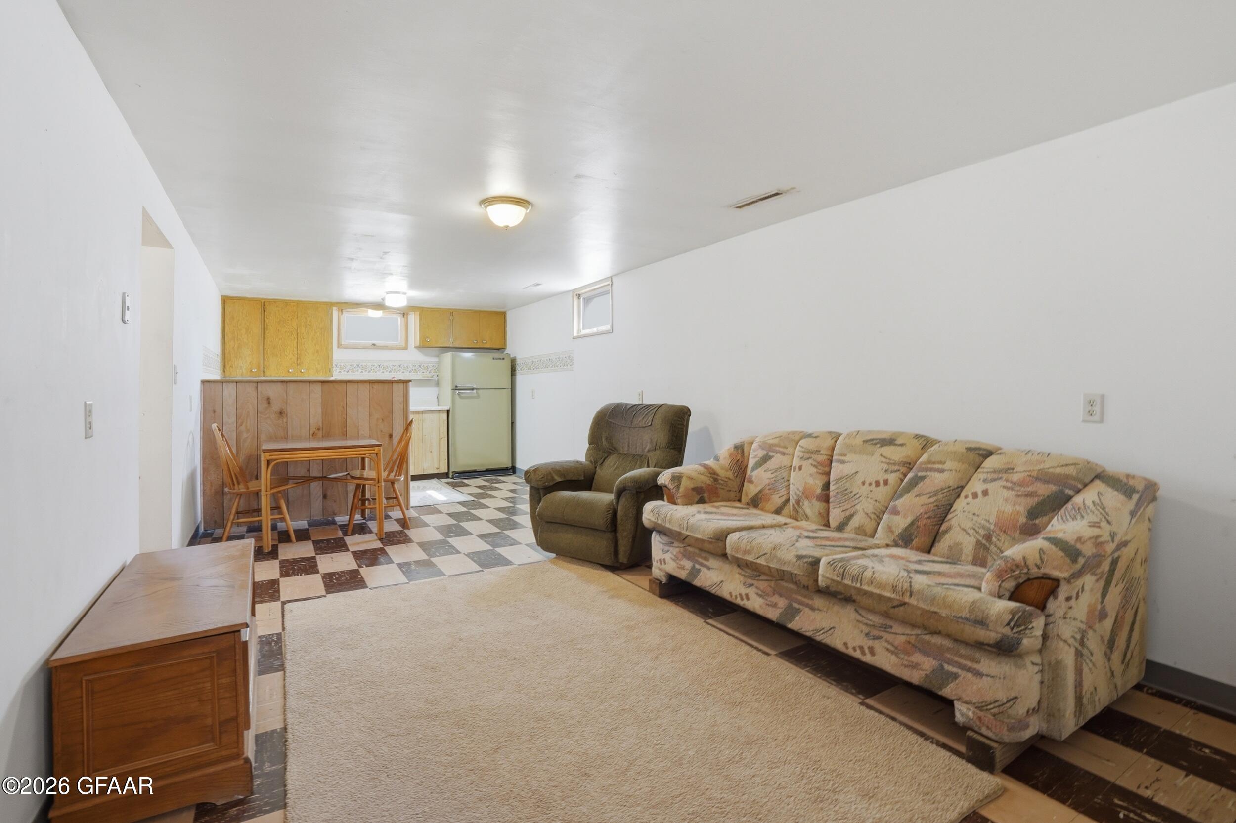 property viewer photo 21
