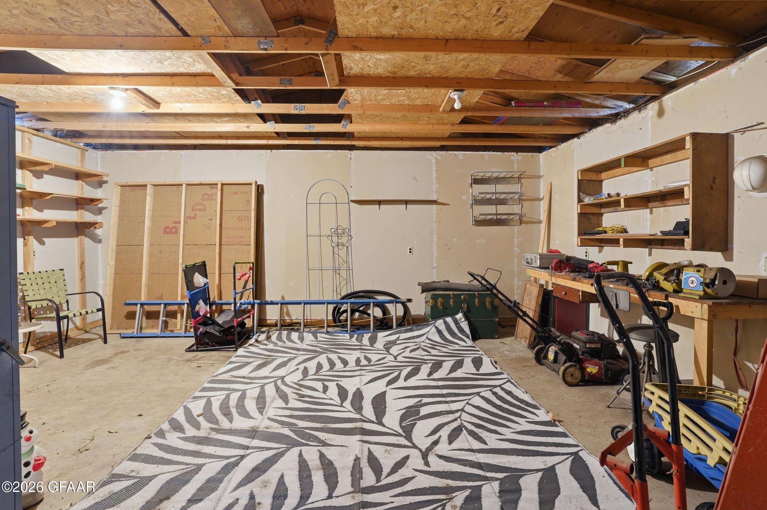 property viewer photo 28