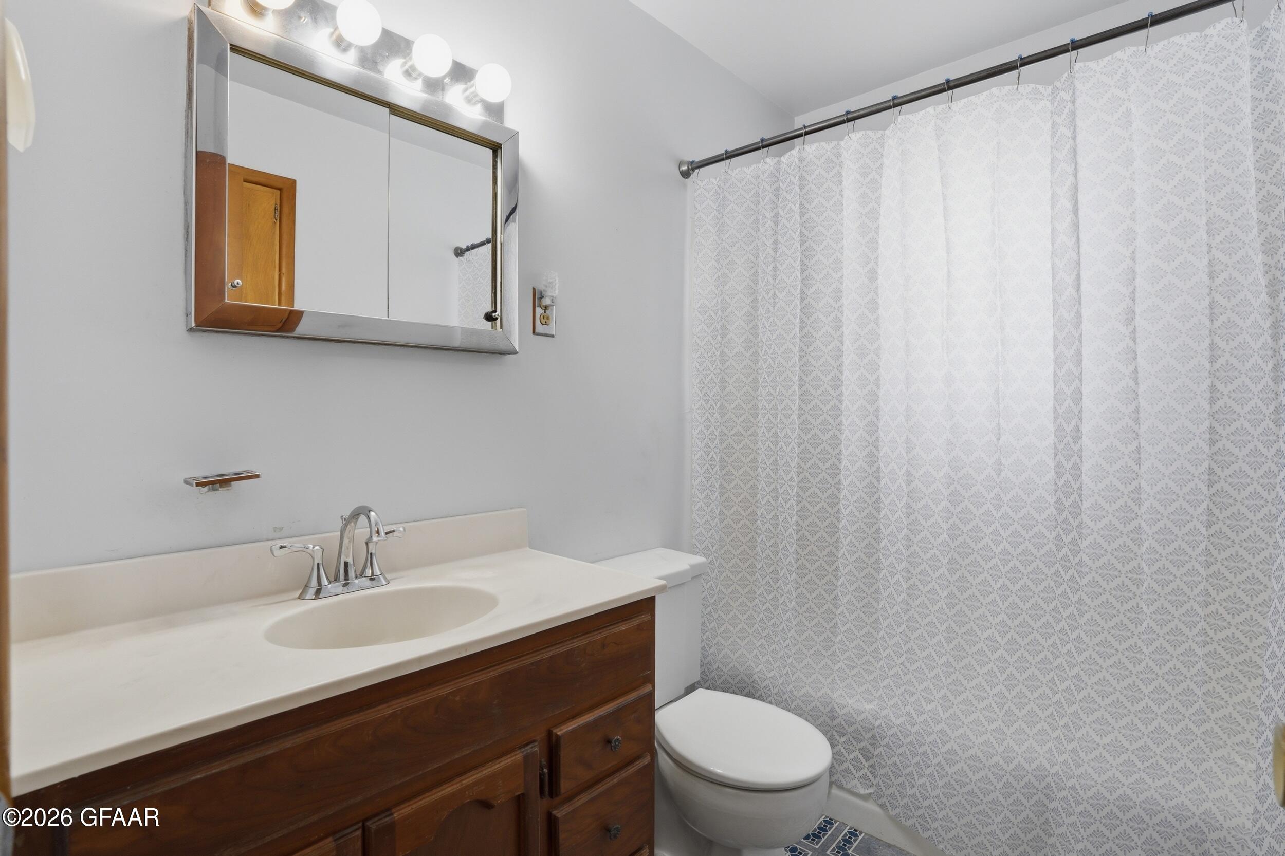 property viewer photo 8