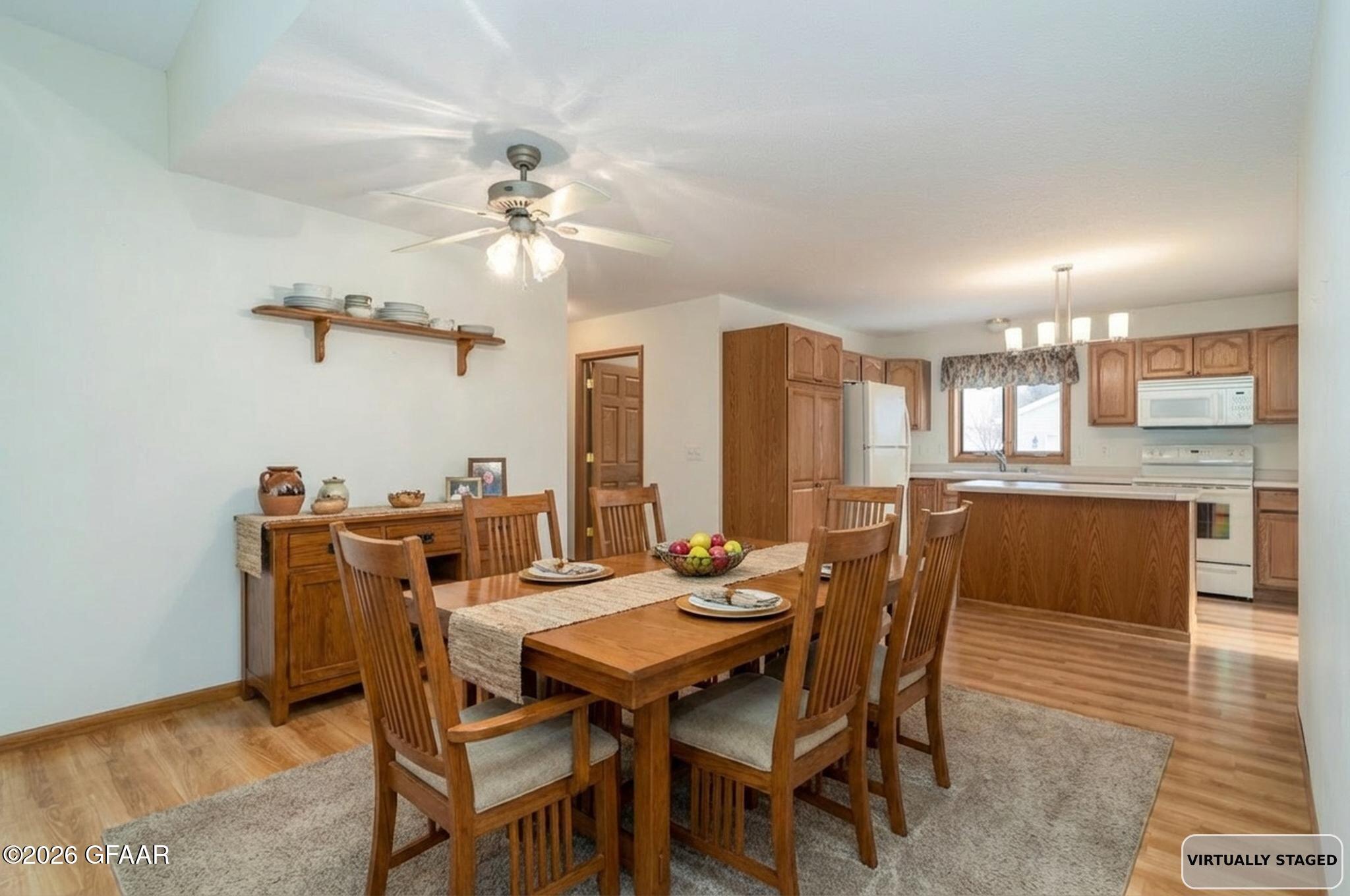 property viewer photo 6