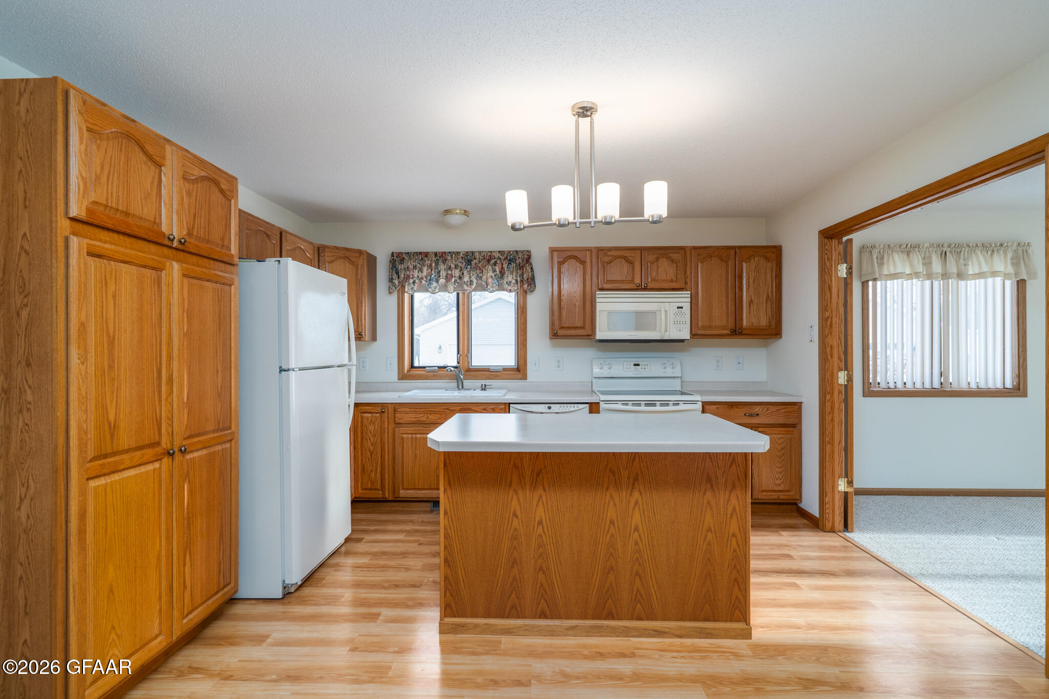 property viewer photo 9
