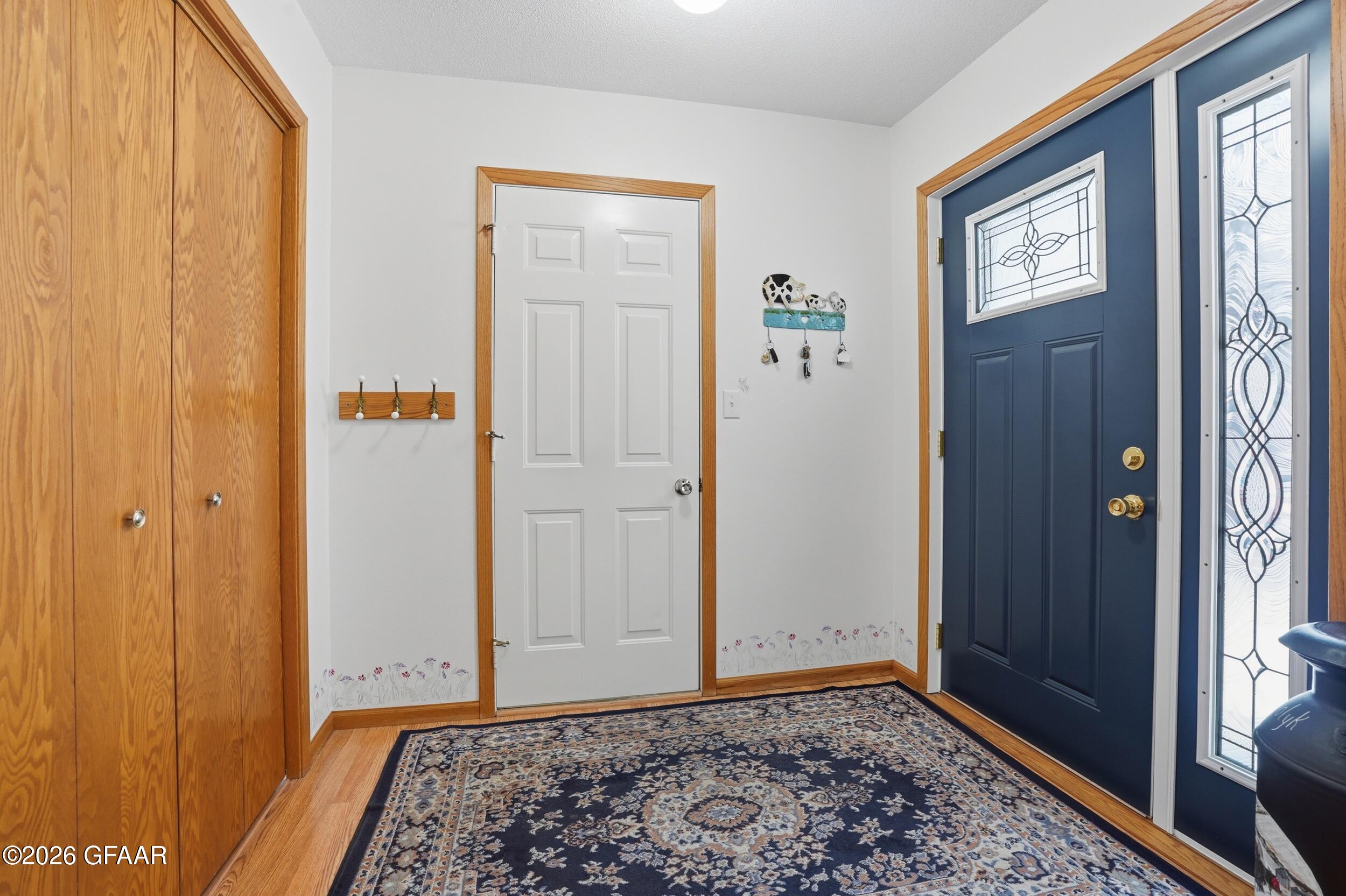 property viewer photo 1