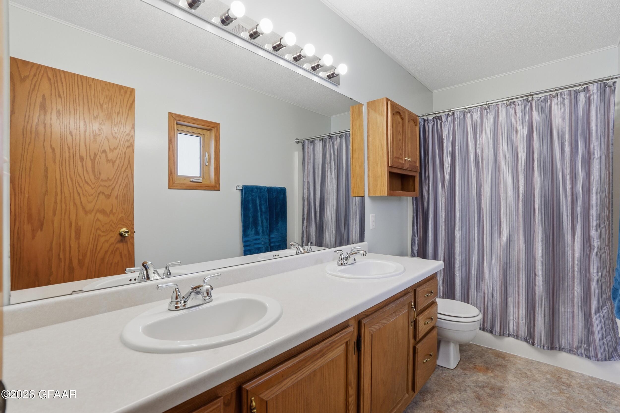 property viewer photo 13