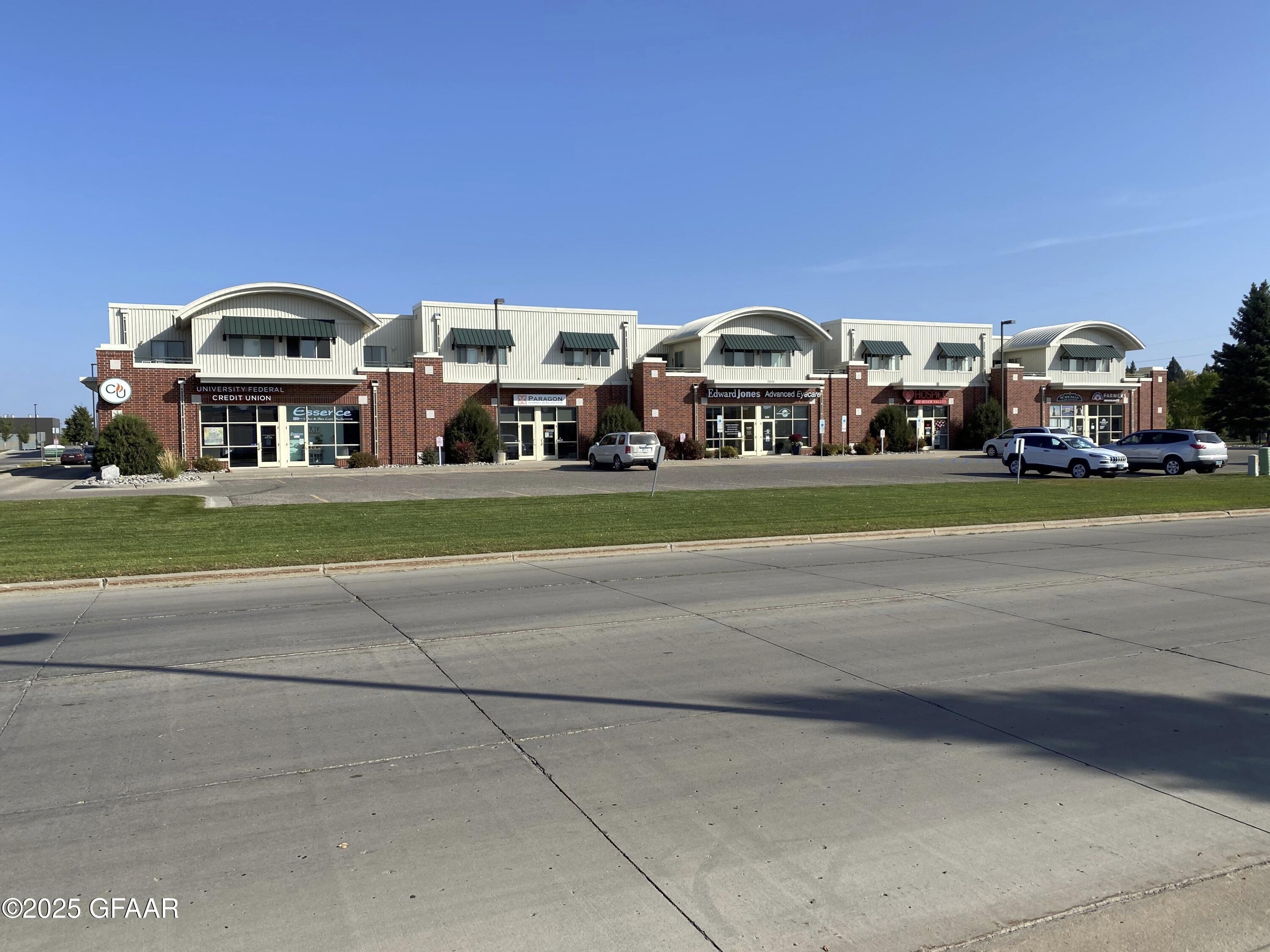 main property photo 37