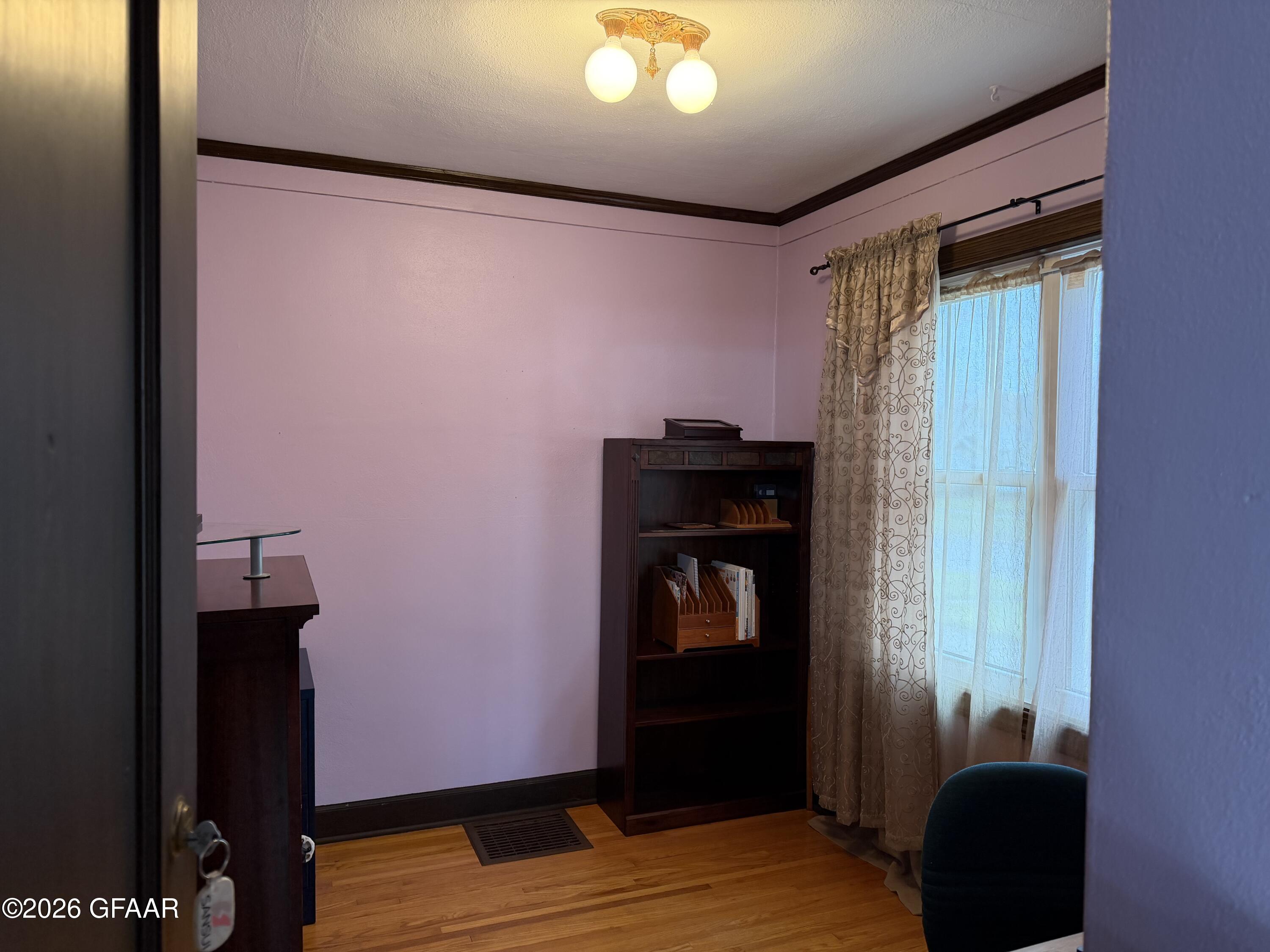 property viewer photo 4