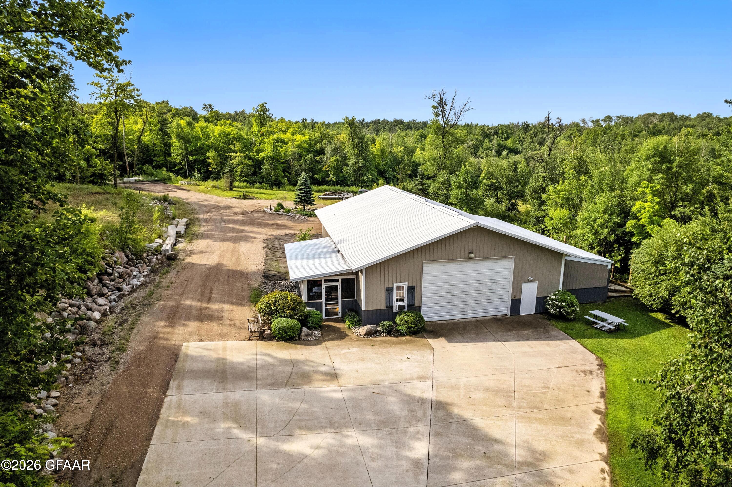 main property photo 38