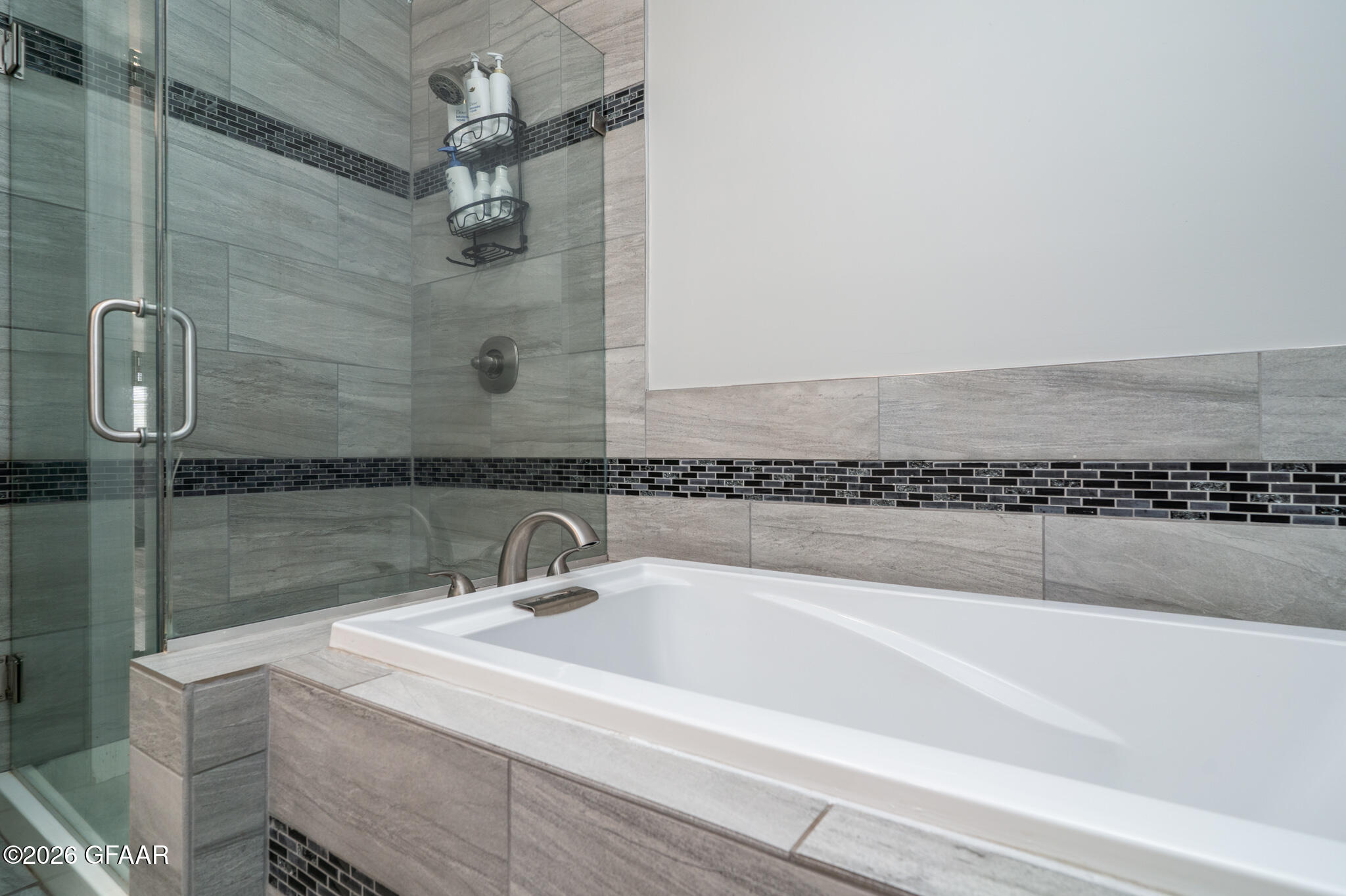 property viewer photo 11