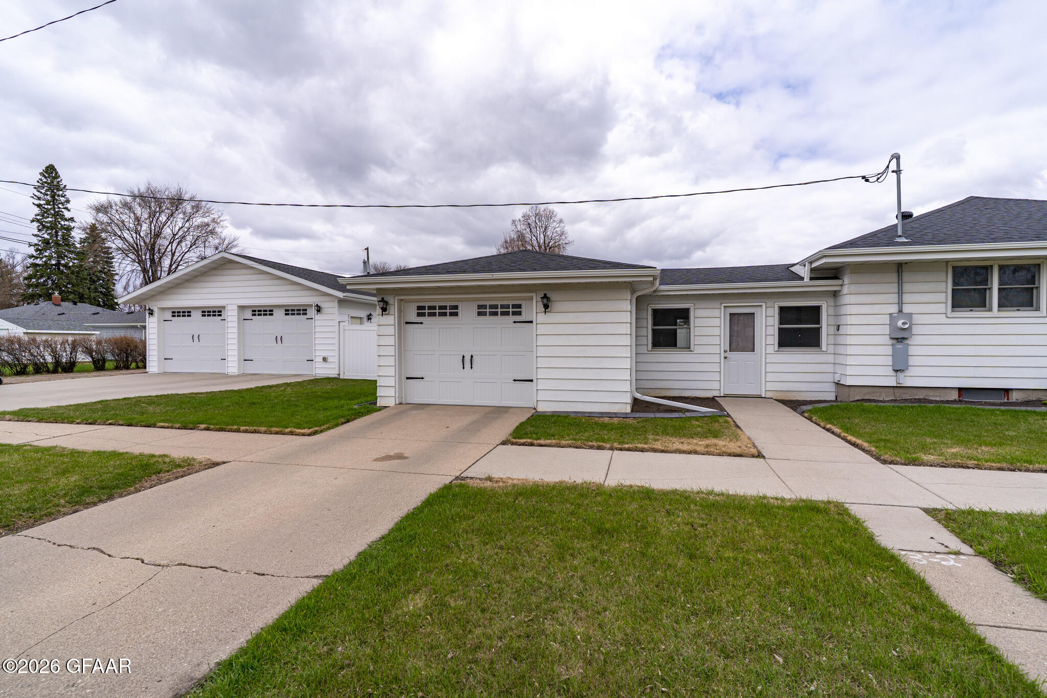 property viewer photo 23