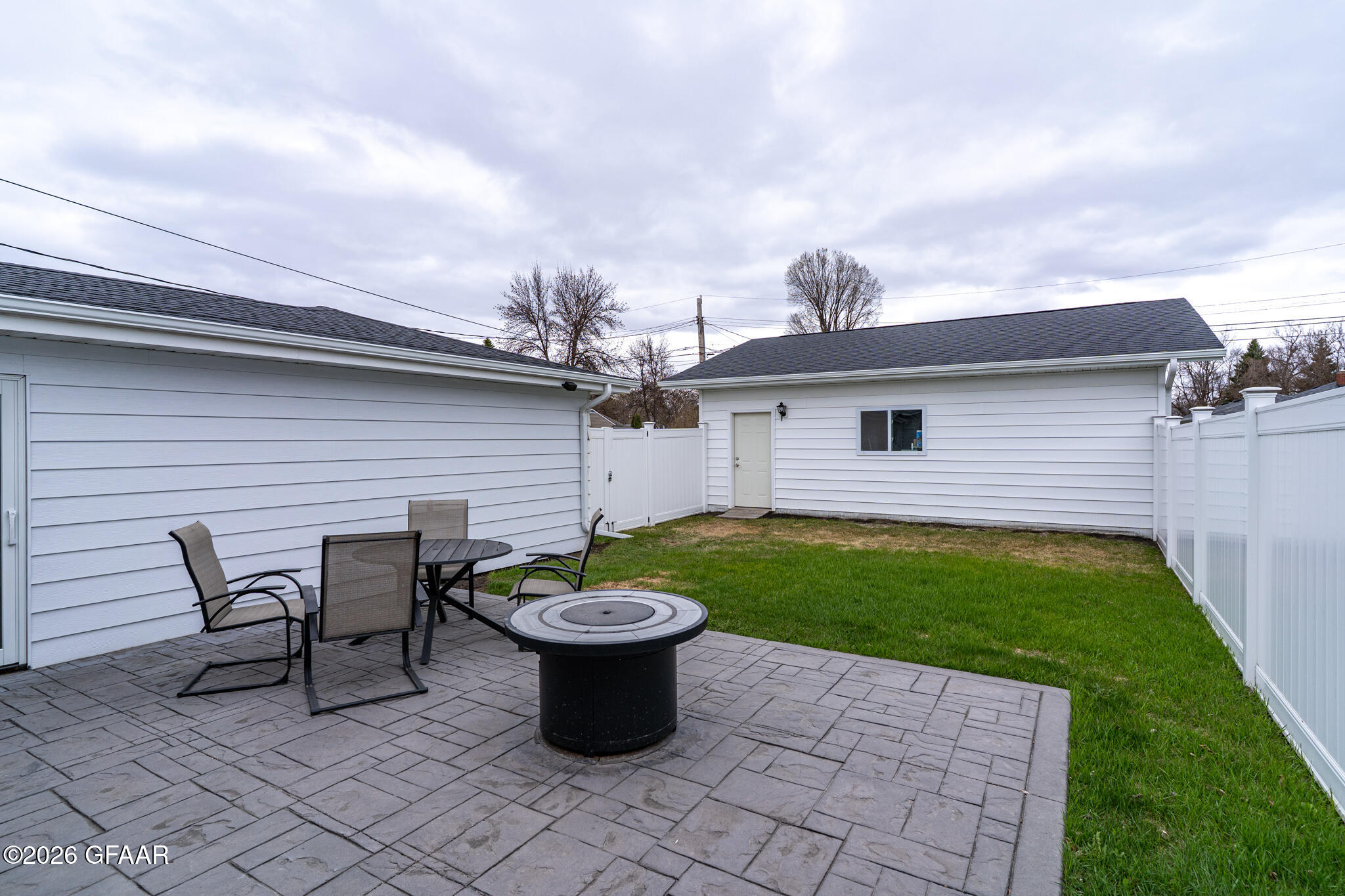 property viewer photo 28