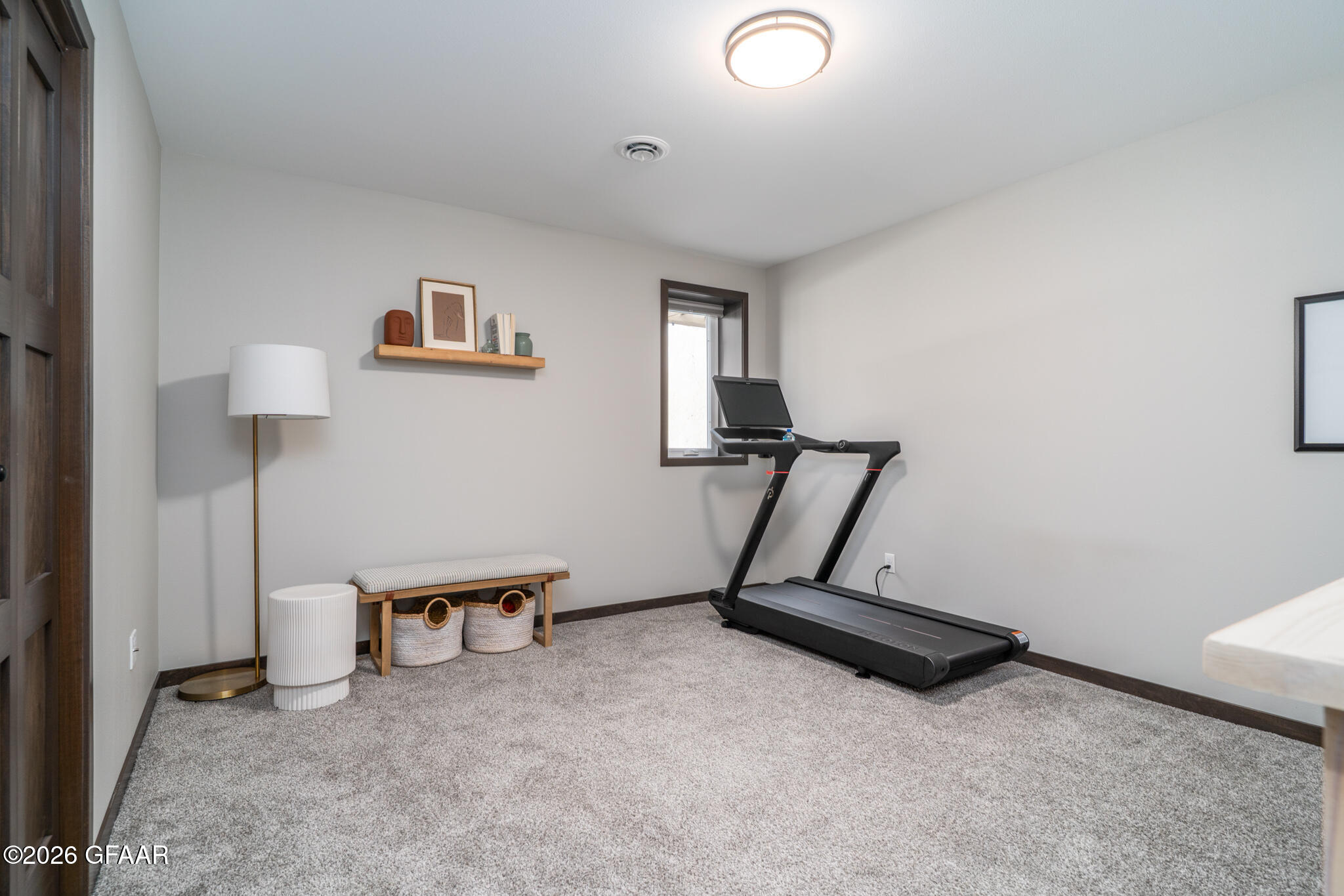 property viewer photo 19