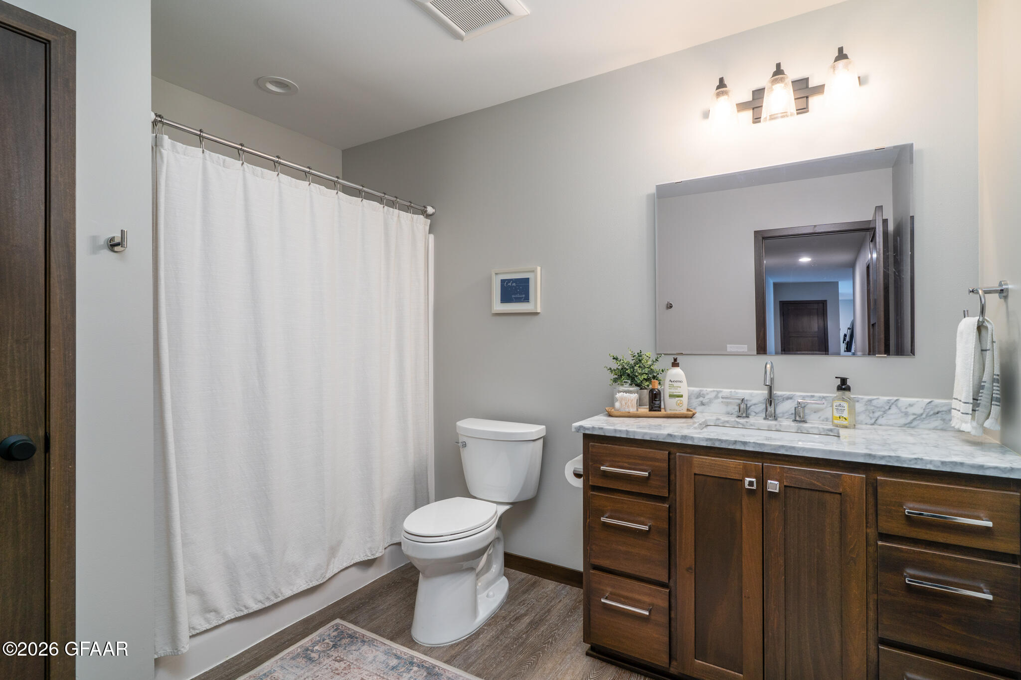 property viewer photo 21