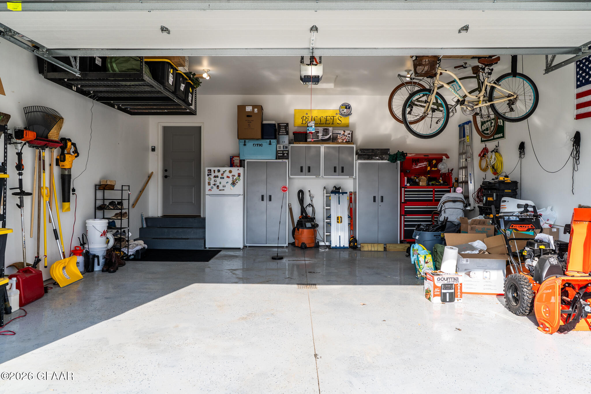 property viewer photo 25