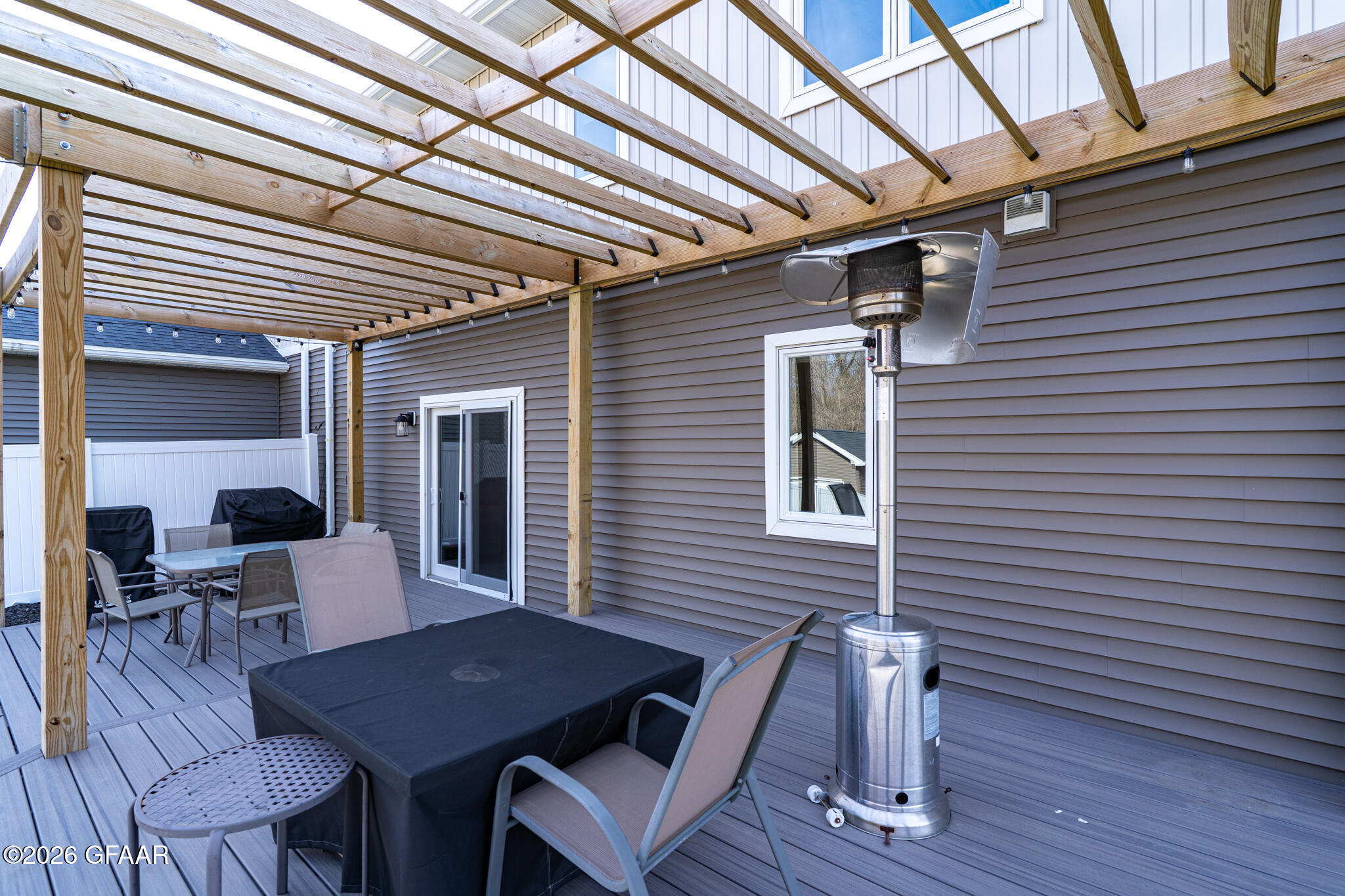 property viewer photo 27