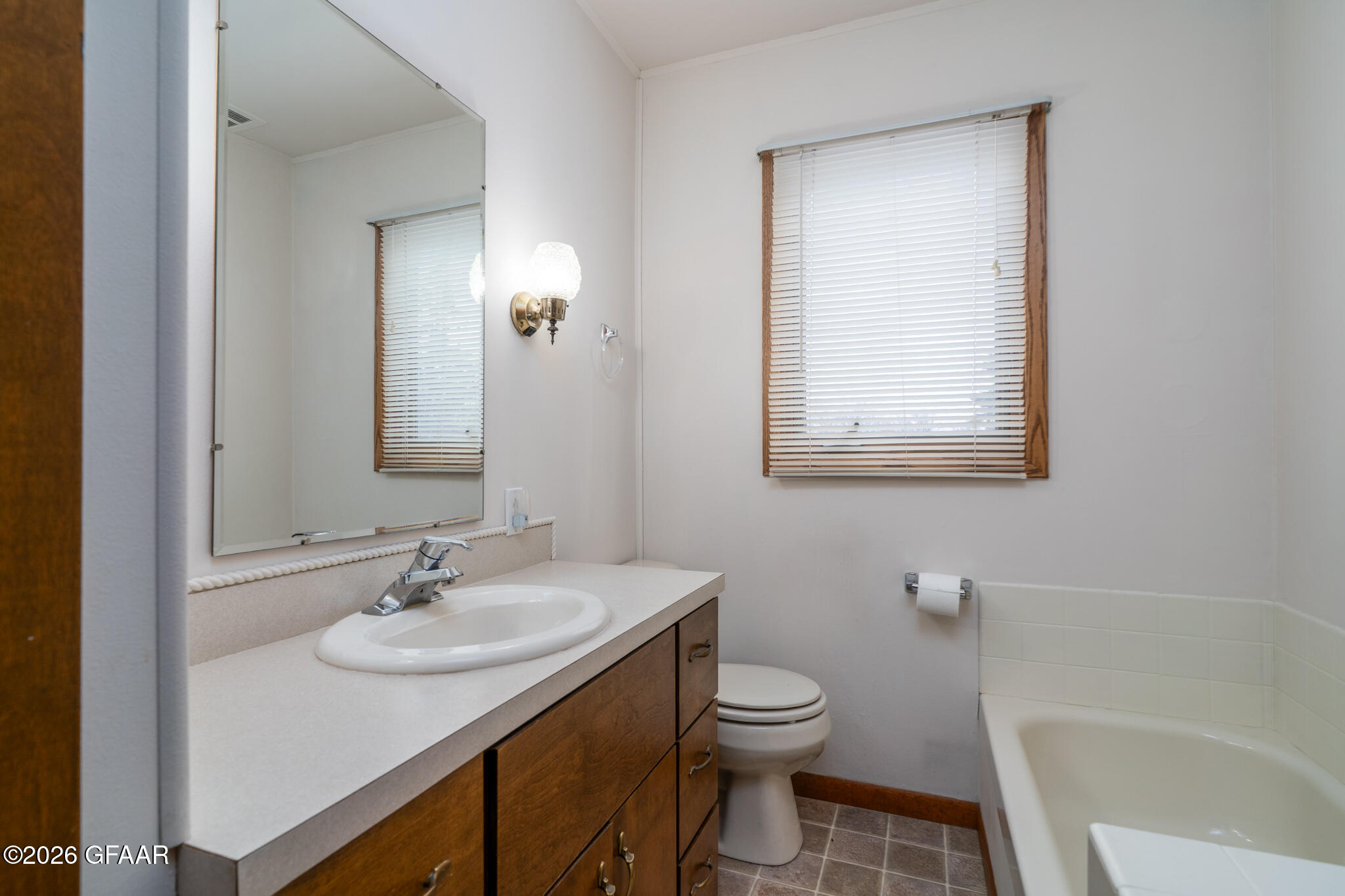 property viewer photo 17