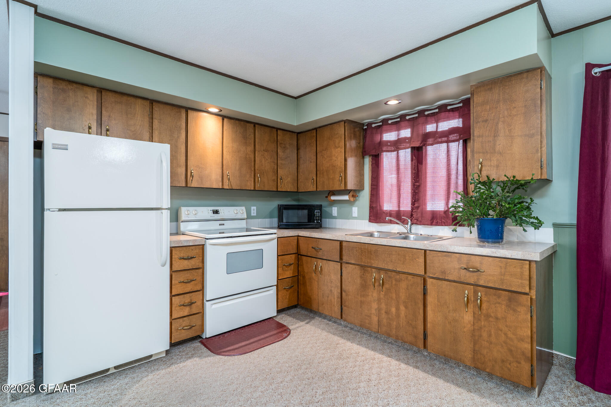 property viewer photo 4