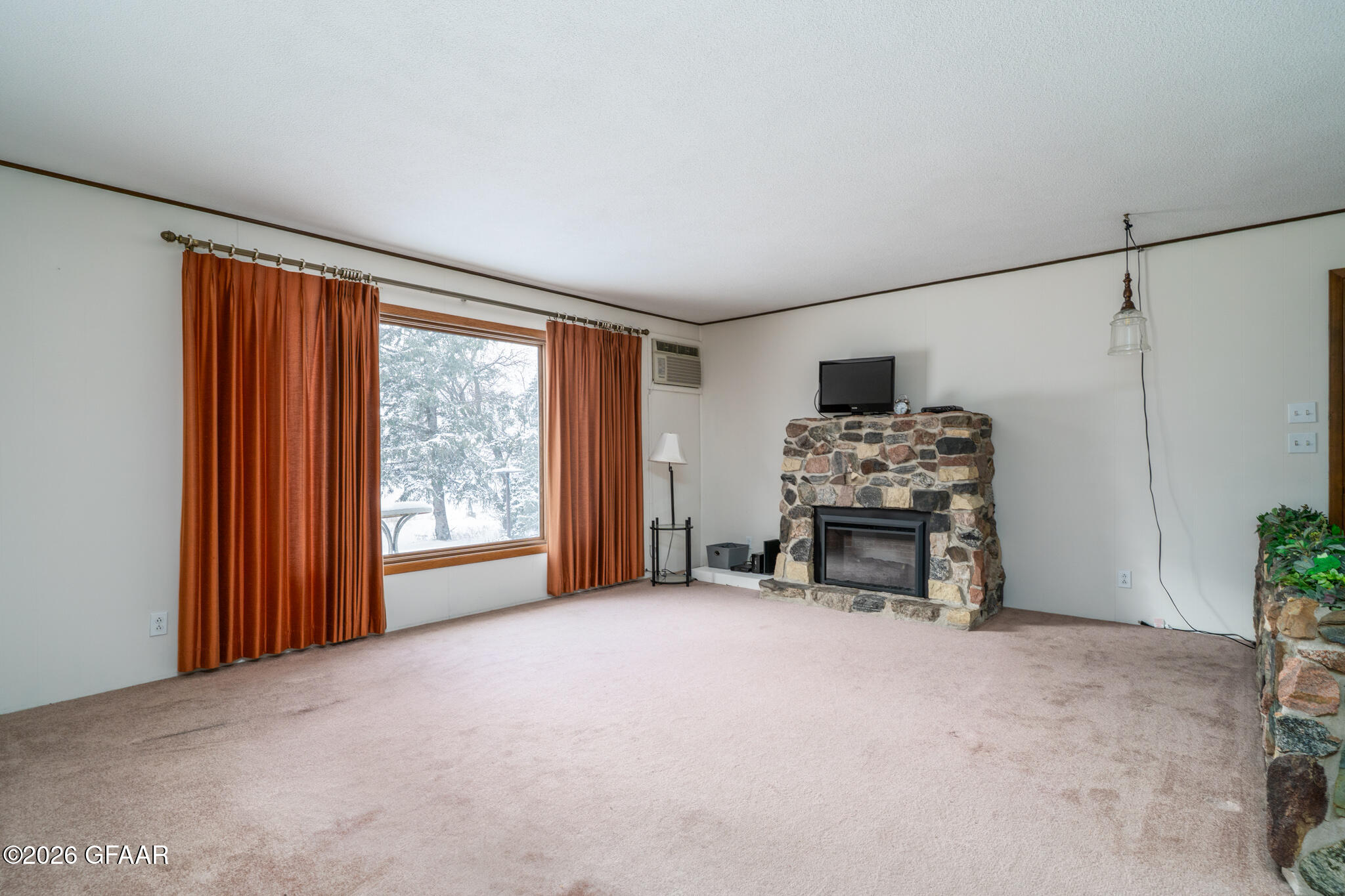 property viewer photo 9