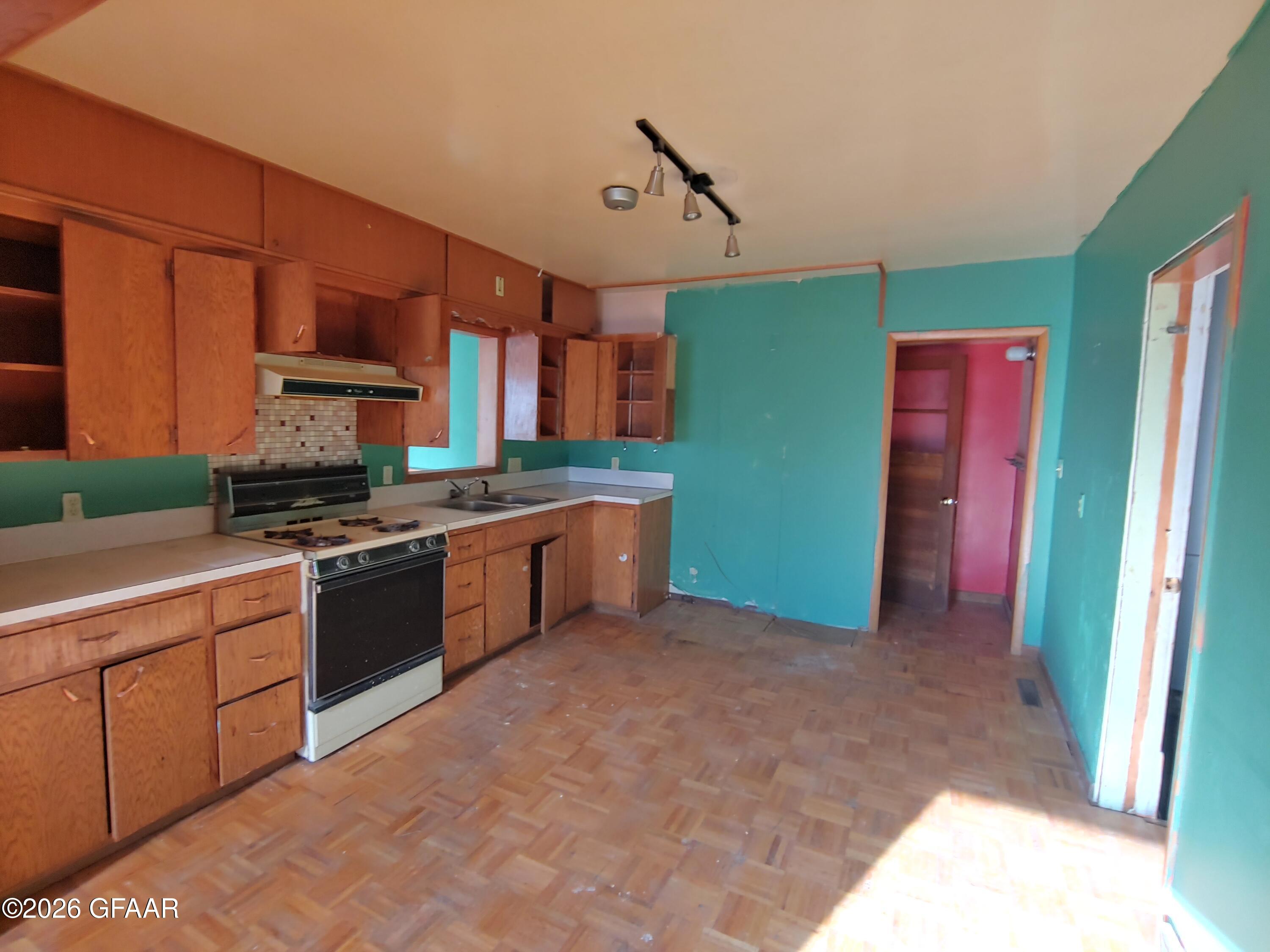 property viewer photo 11