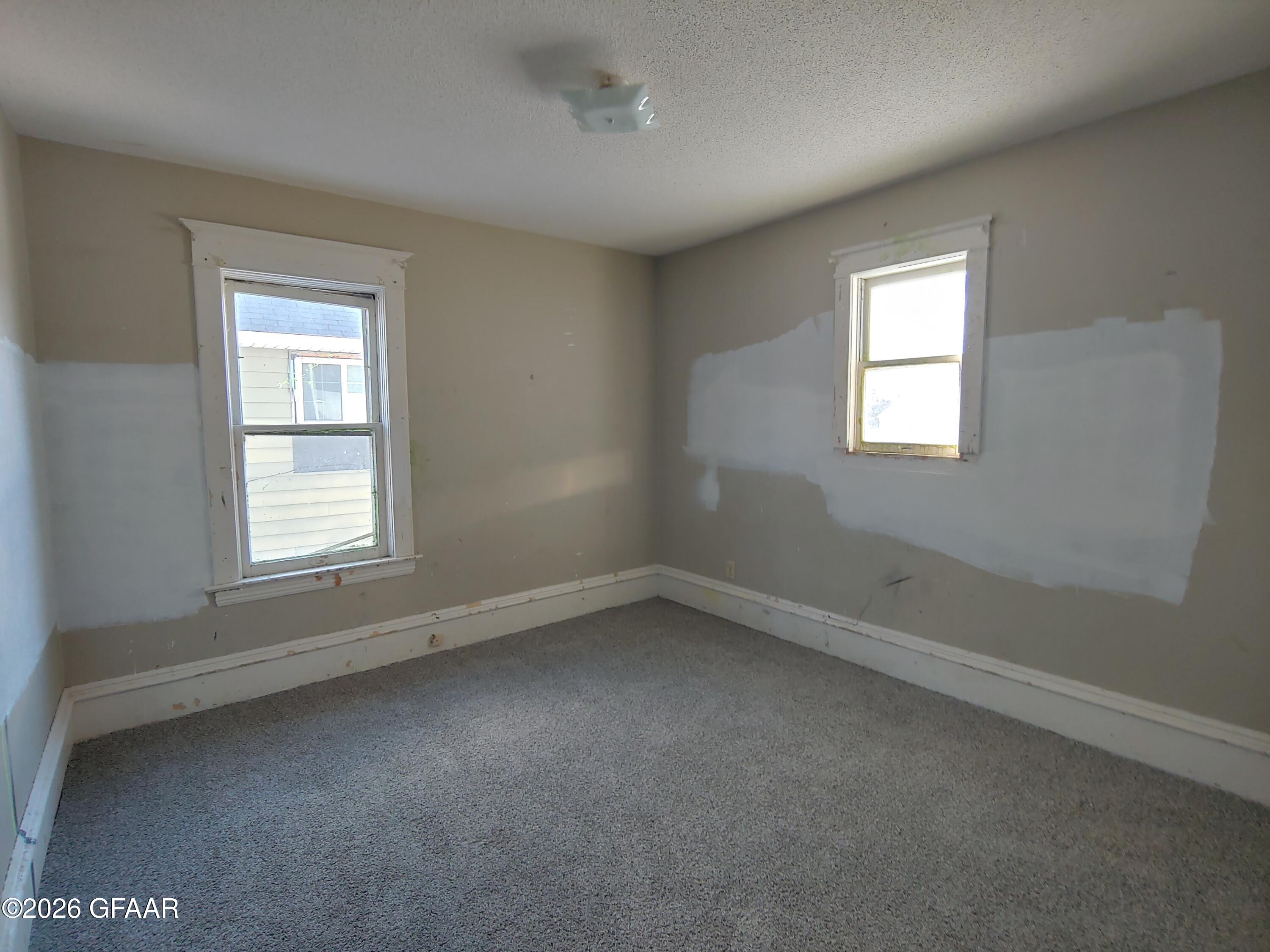 property viewer photo 16