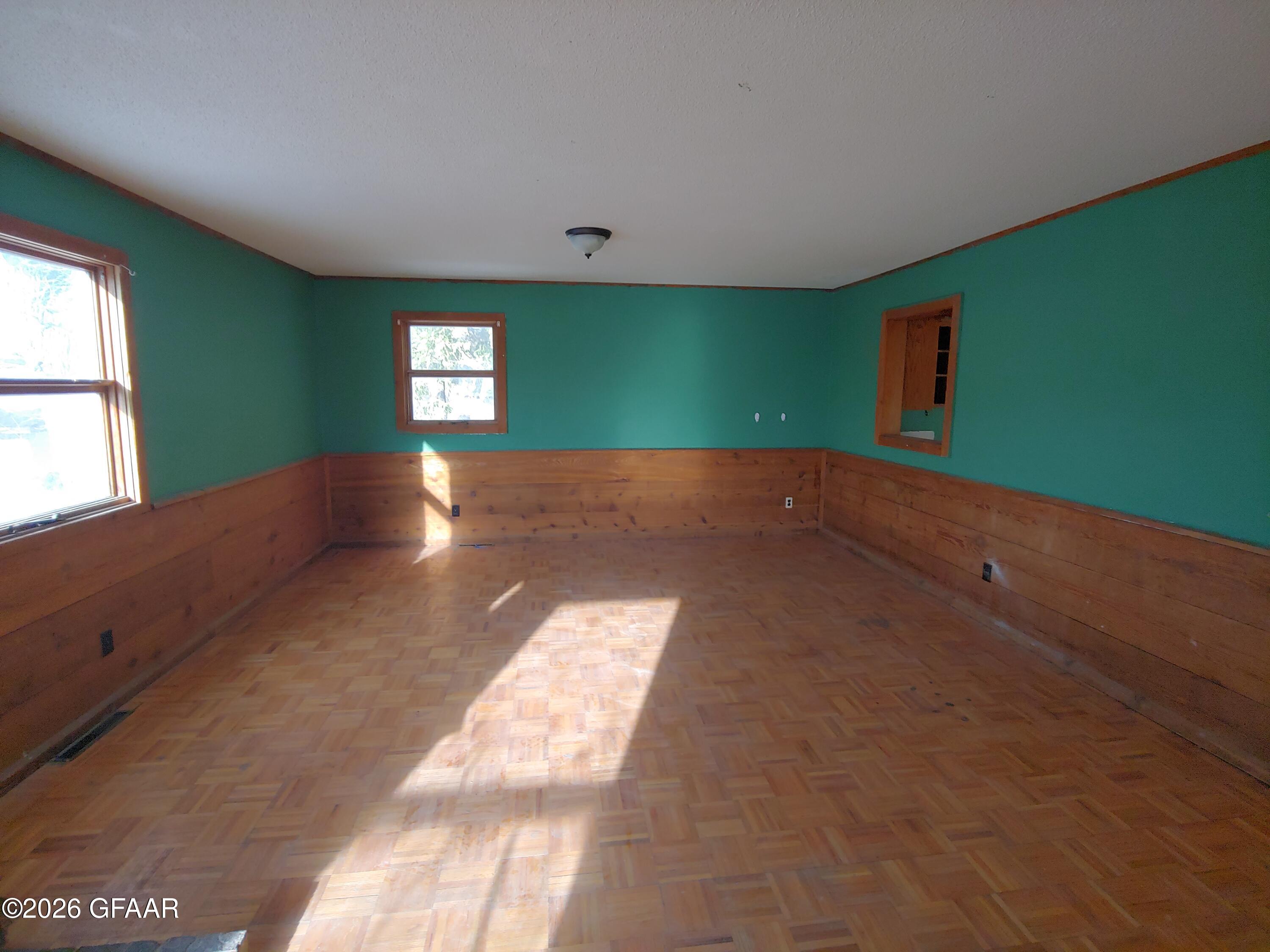 property viewer photo 8