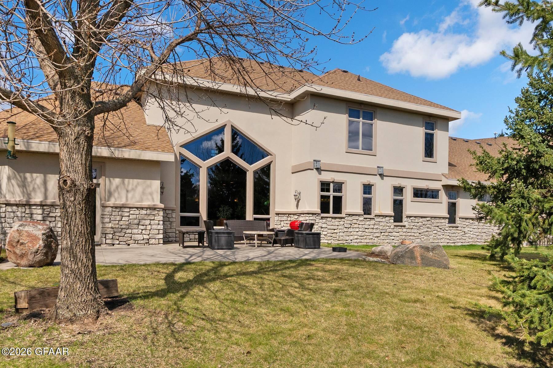 main property photo 45