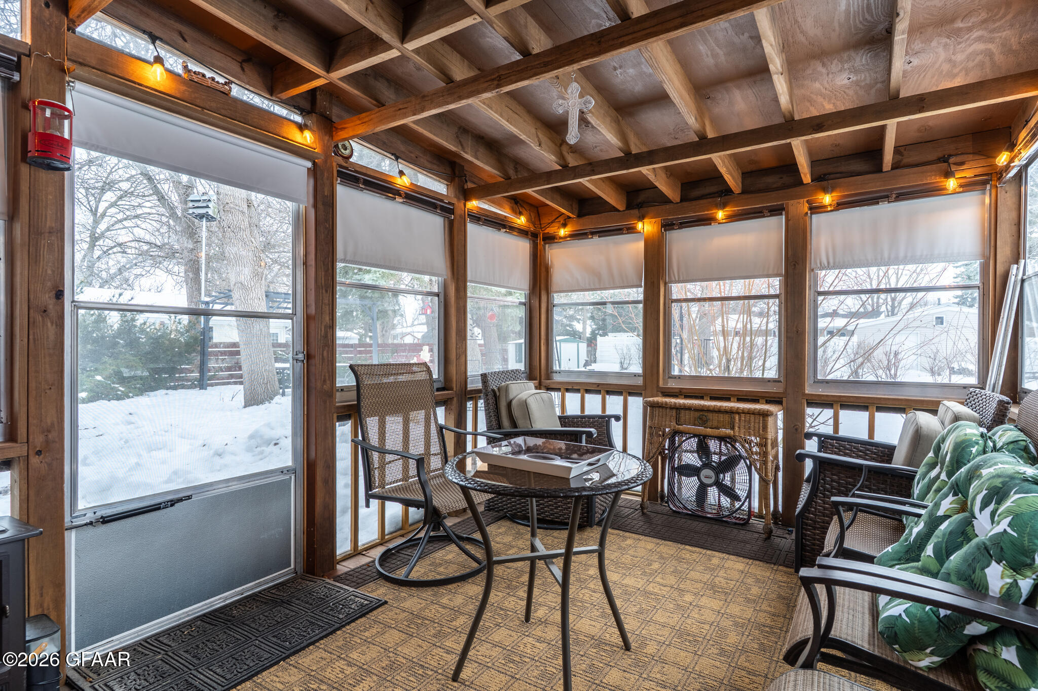 property viewer photo 12